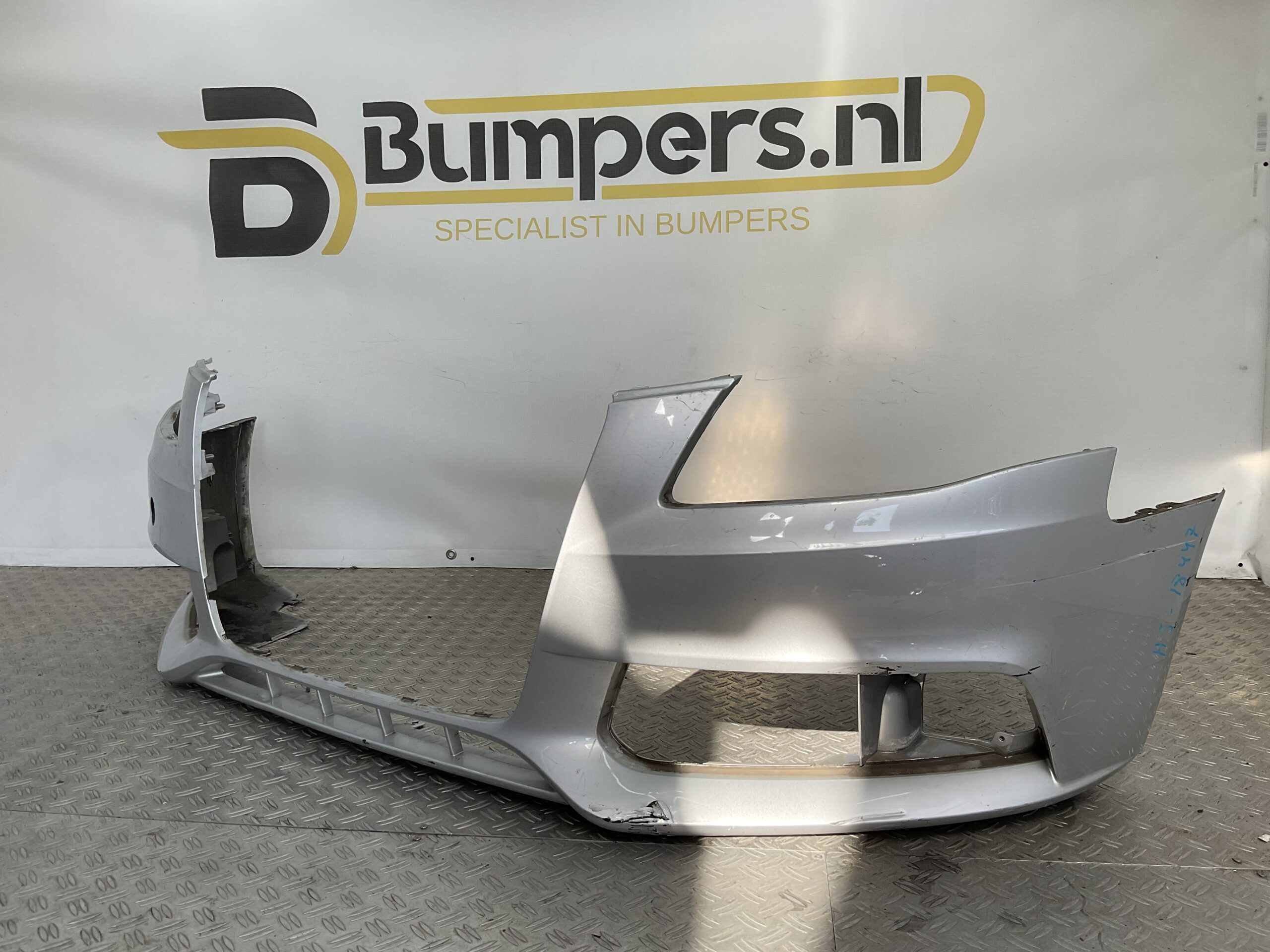 Bumper Audi A4 B8 8K0 09-12 8K0807437 Voorbumper H5-18447z