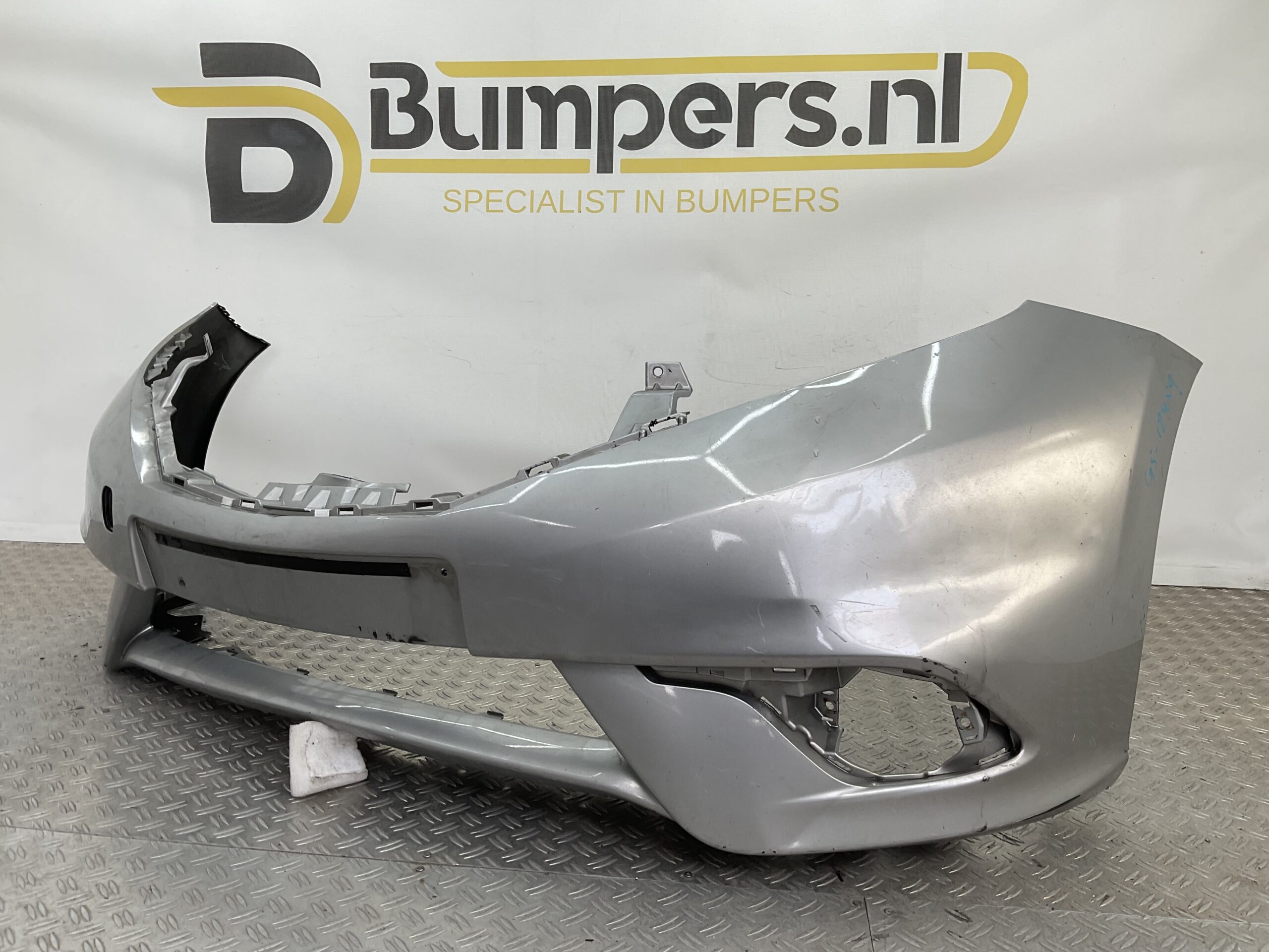 Bumper Nissan Note Sport 14-17 62022-3WF0H Voorbumper G5-18459z