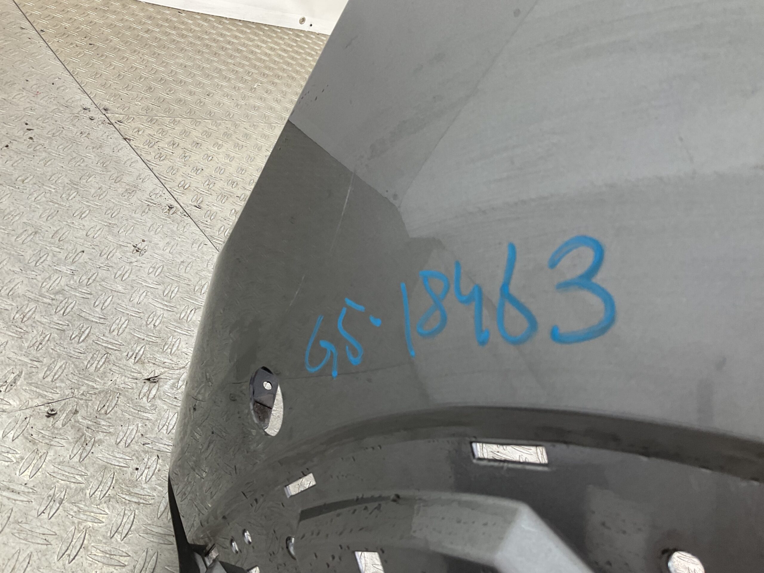 Bumper Nissan XTrail X-Trail T33 pdc 620226RN0H Voorbumper G5-18463z