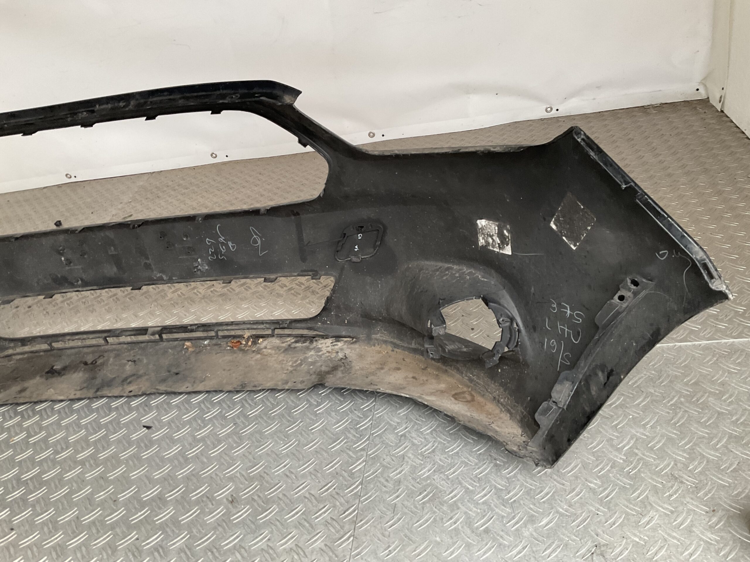 Bumper Ford Ka+ Ka Plus 2016-2019 E4B5-17757-b Voorbumper D1-17692z