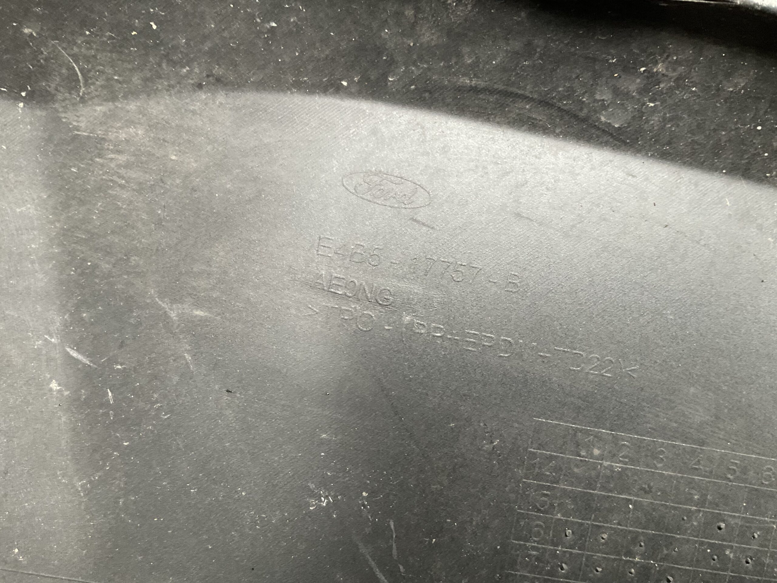 Bumper Ford Ka+ Ka Plus 2016-2019 E4B5-17757-b Voorbumper D1-17692z