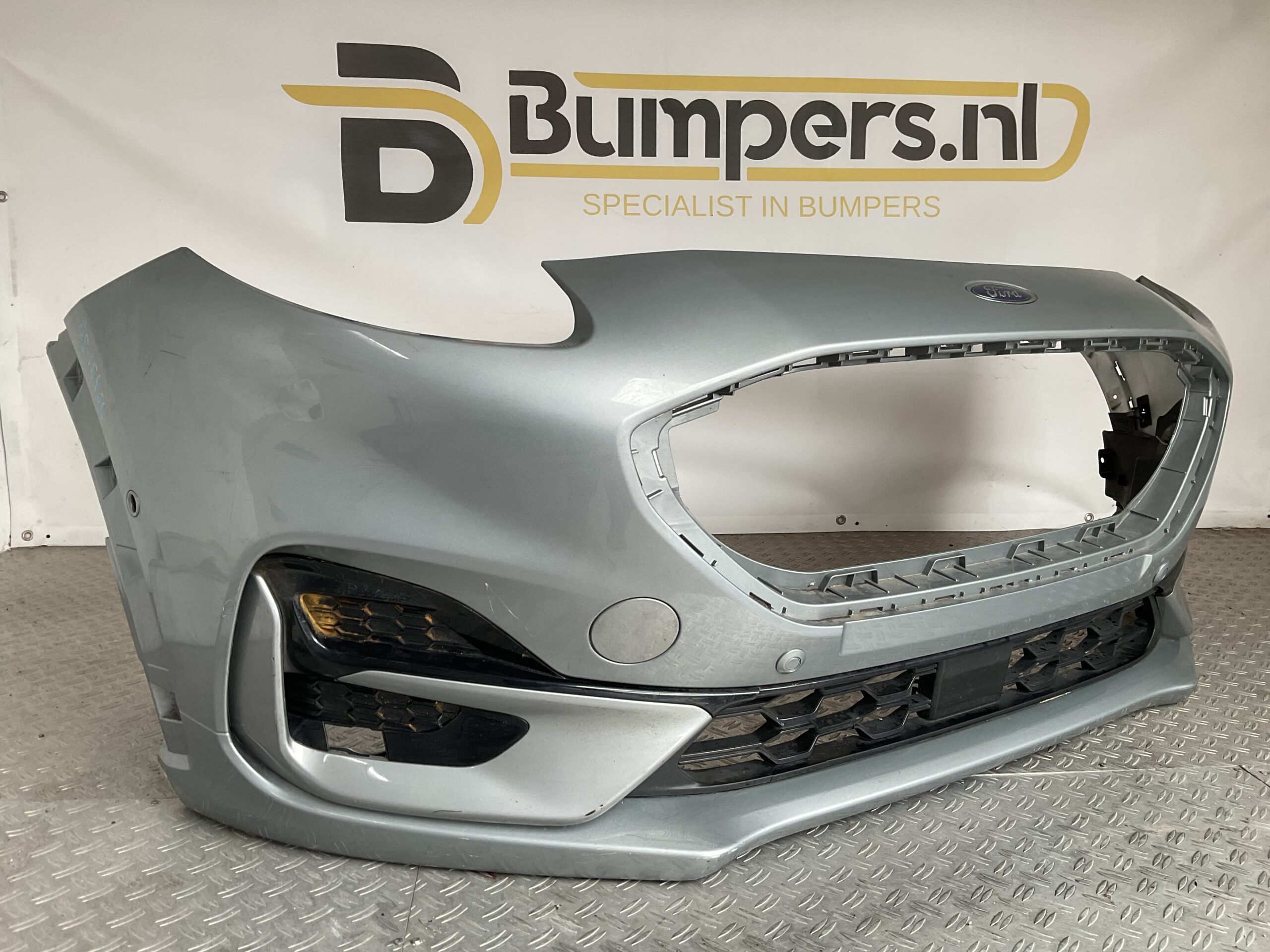 Bumper Ford Puma MK2 STline ST-Line L1TB-17757-d Voorbumper D5-15466z