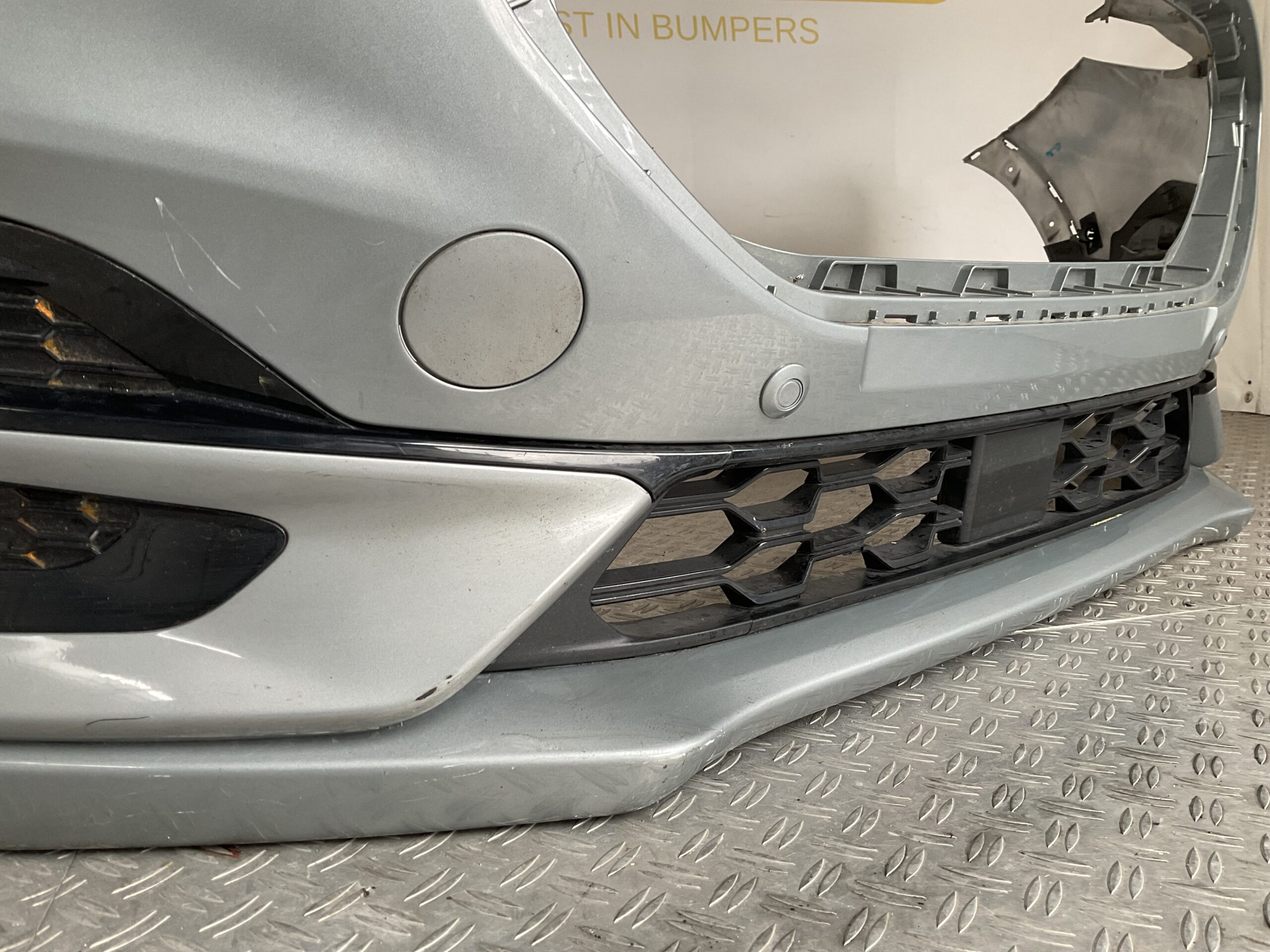 Bumper Ford Puma MK2 STline ST-Line L1TB-17757-d Voorbumper D5-15466z