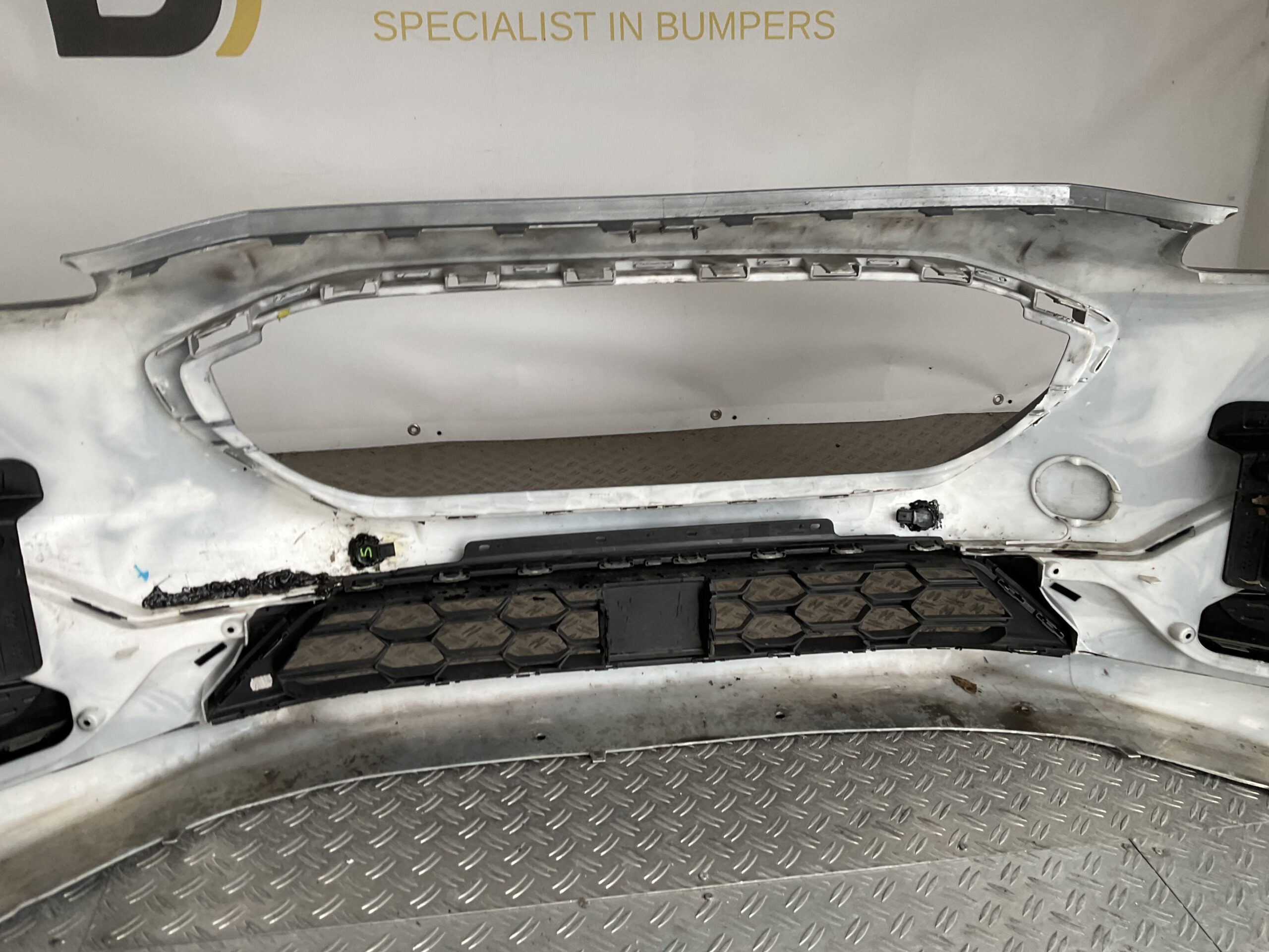 Bumper Ford Puma MK2 STline ST-Line L1TB-17757-d Voorbumper D5-15466z