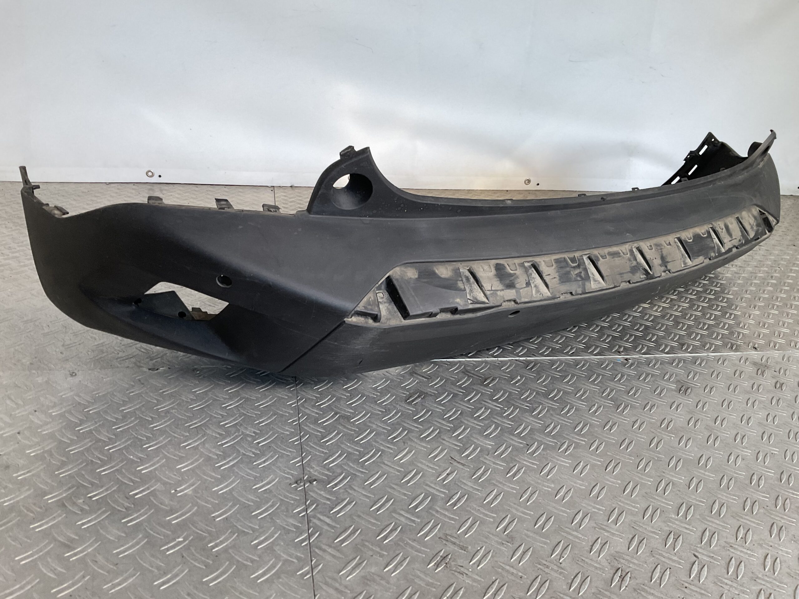 Bumper Peugeot 2008 19-23 9825947280 Achterbumper F3-17792z