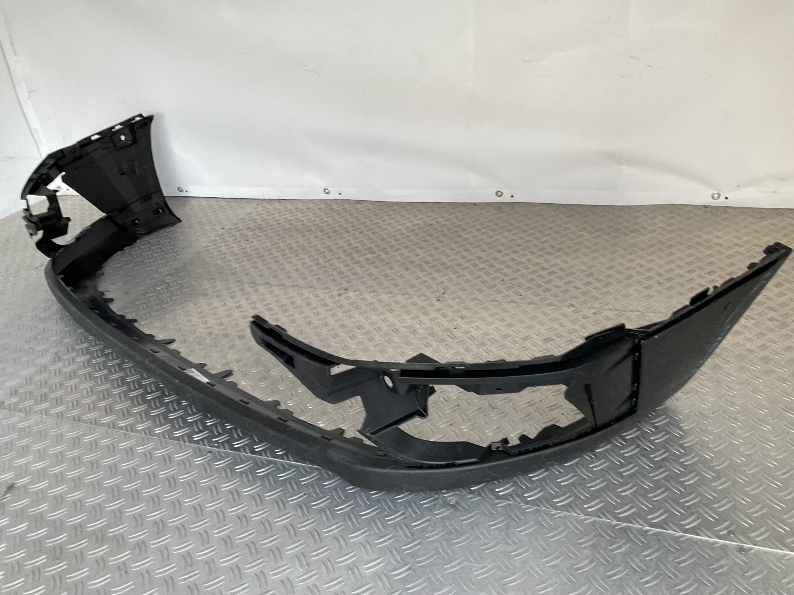 Bumper Renault Trafic Facelift 19- 620229633r Voorbumper lip F3-17807z