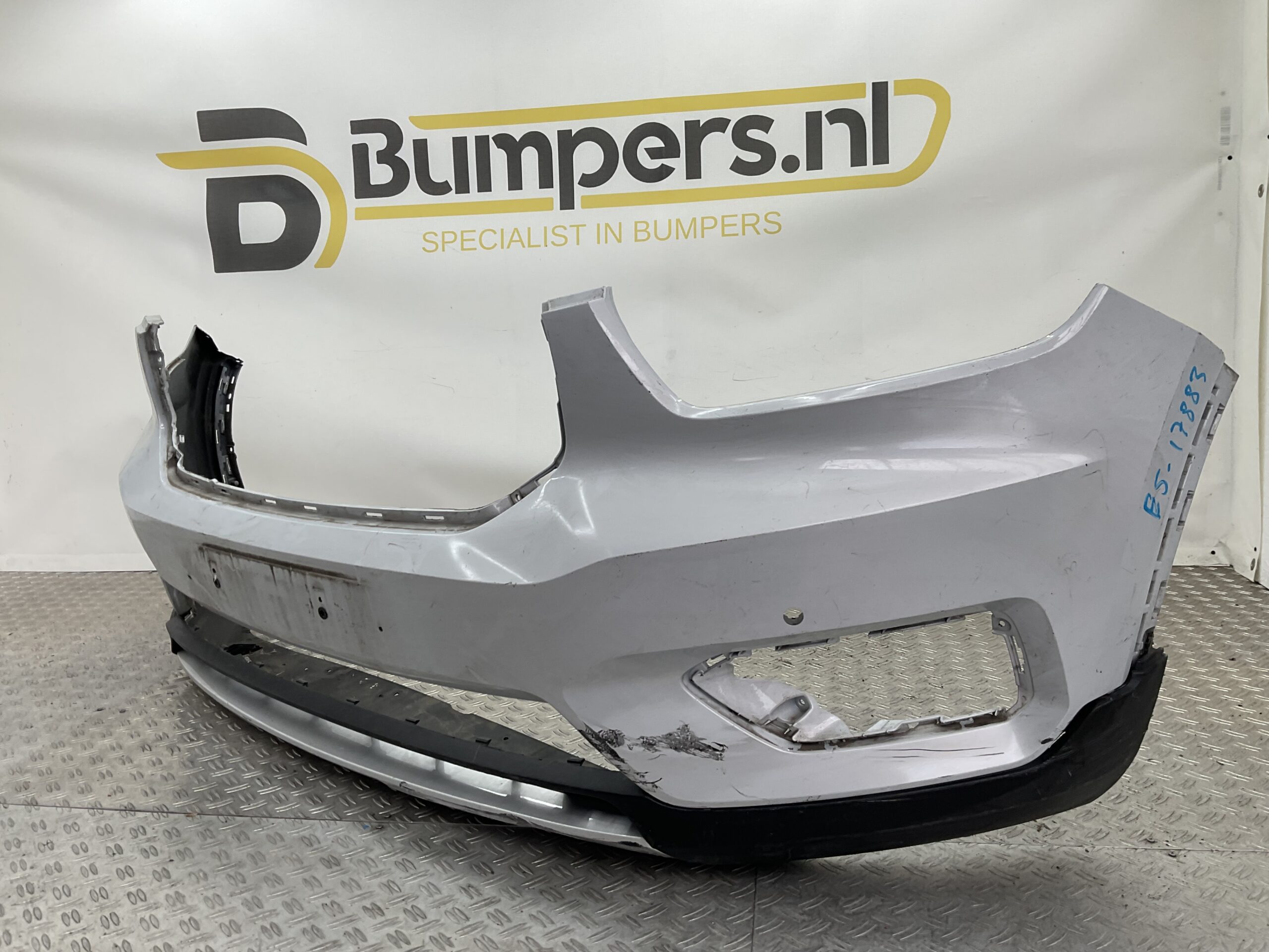 Bumper Volvo XC40 XC 40 17-21 kls pdc 31449359 Voorbumper E5-17883z