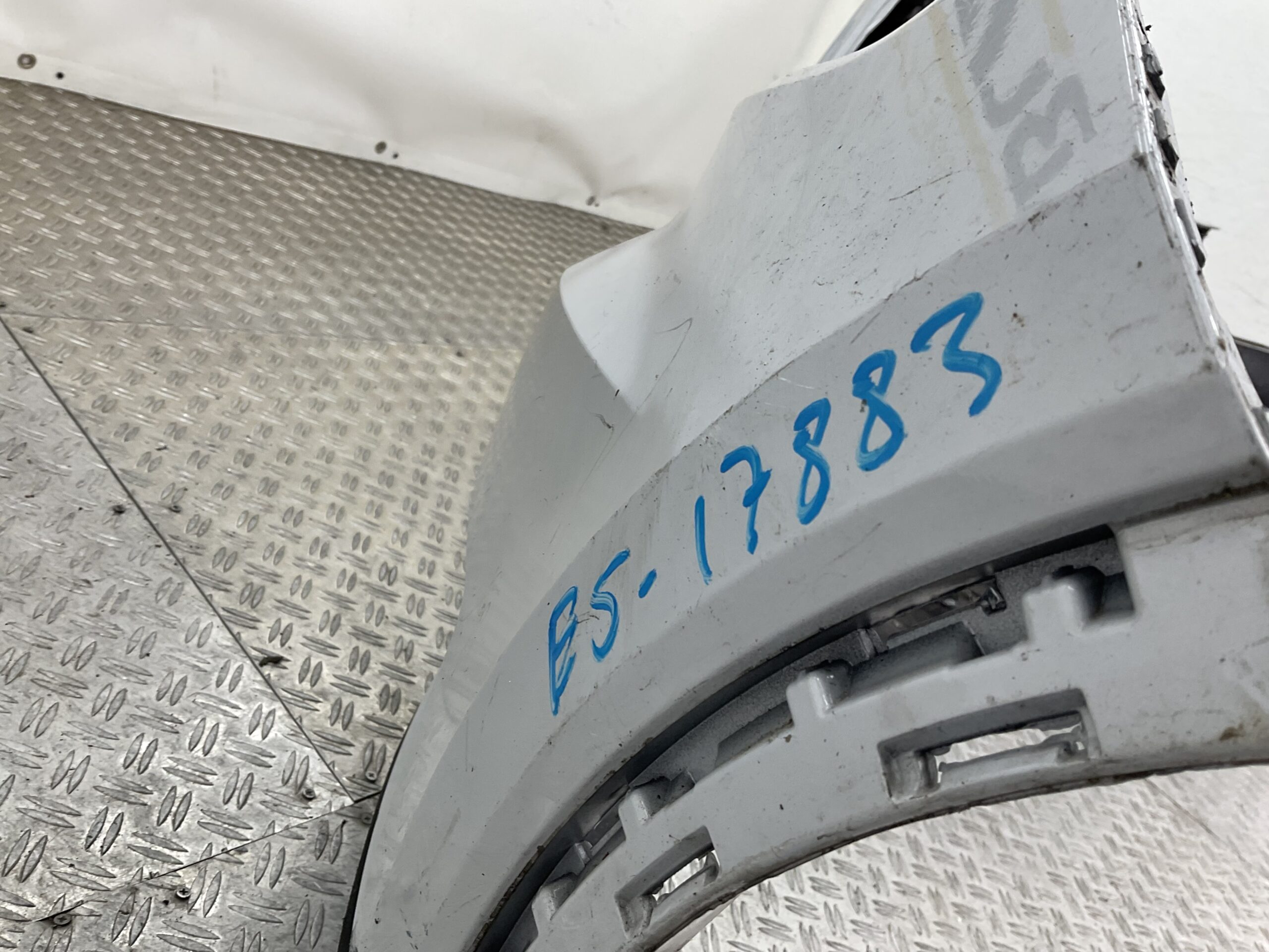 Bumper Volvo XC40 XC 40 17-21 kls pdc 31449359 Voorbumper E5-17883z