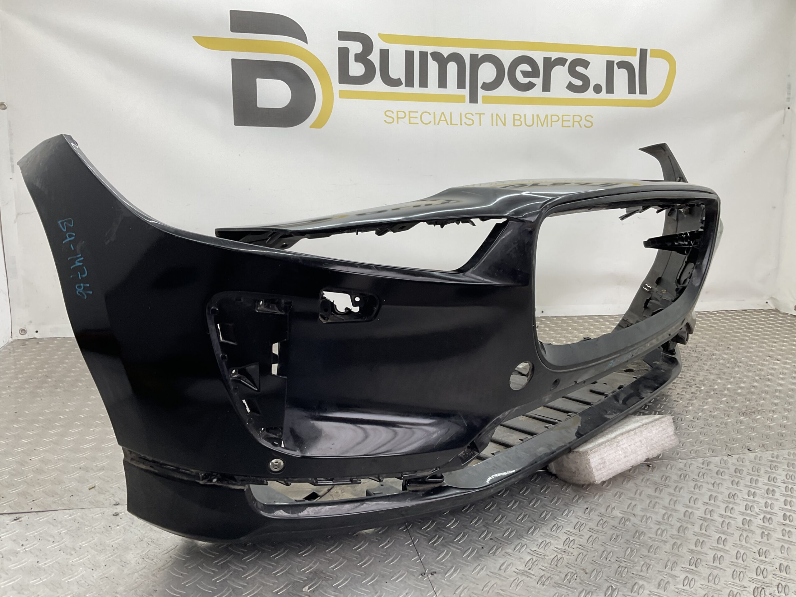 Bumper Jaguar i-Pace I Pace 18- J9D3-17F003-A Voorbumper B9-14766z