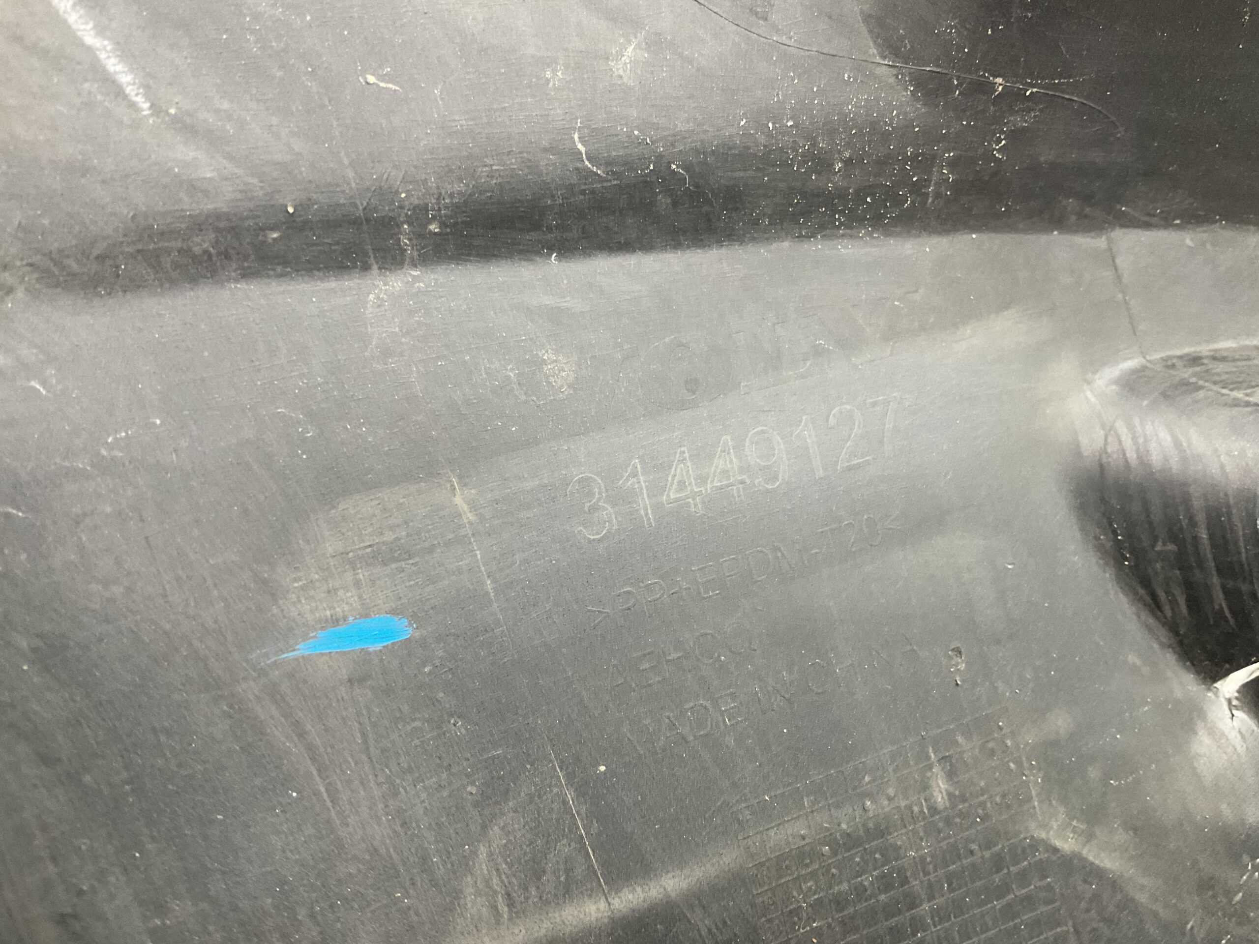 Bumper Volvo XC60 XC-60 Rdesign R-Design 1721 kls pdc 31449127 Voorbumper E5-17897z