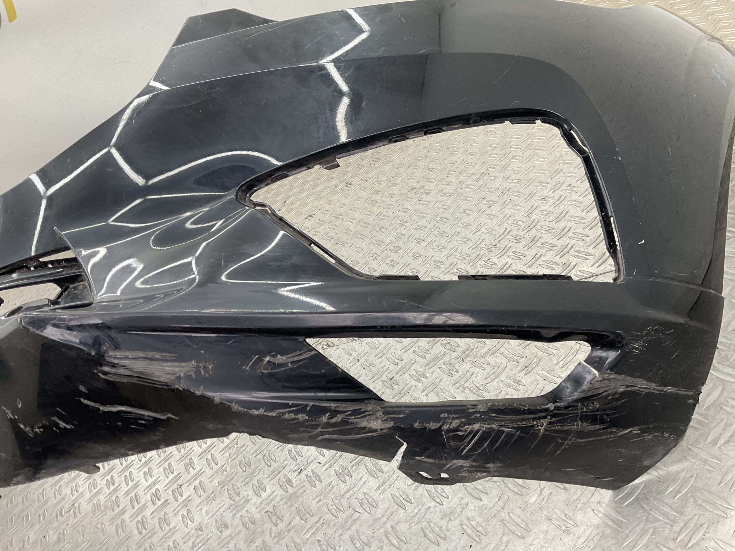 Bumper Volvo XC60 XC-60 Rdesign R-Design 1721 kls pdc 31449127 Voorbumper E5-17897z