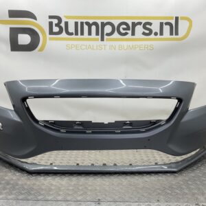Bumper Volvo V40 Normaal geen pdc kls 31283732 Voorbumper E4-17910z