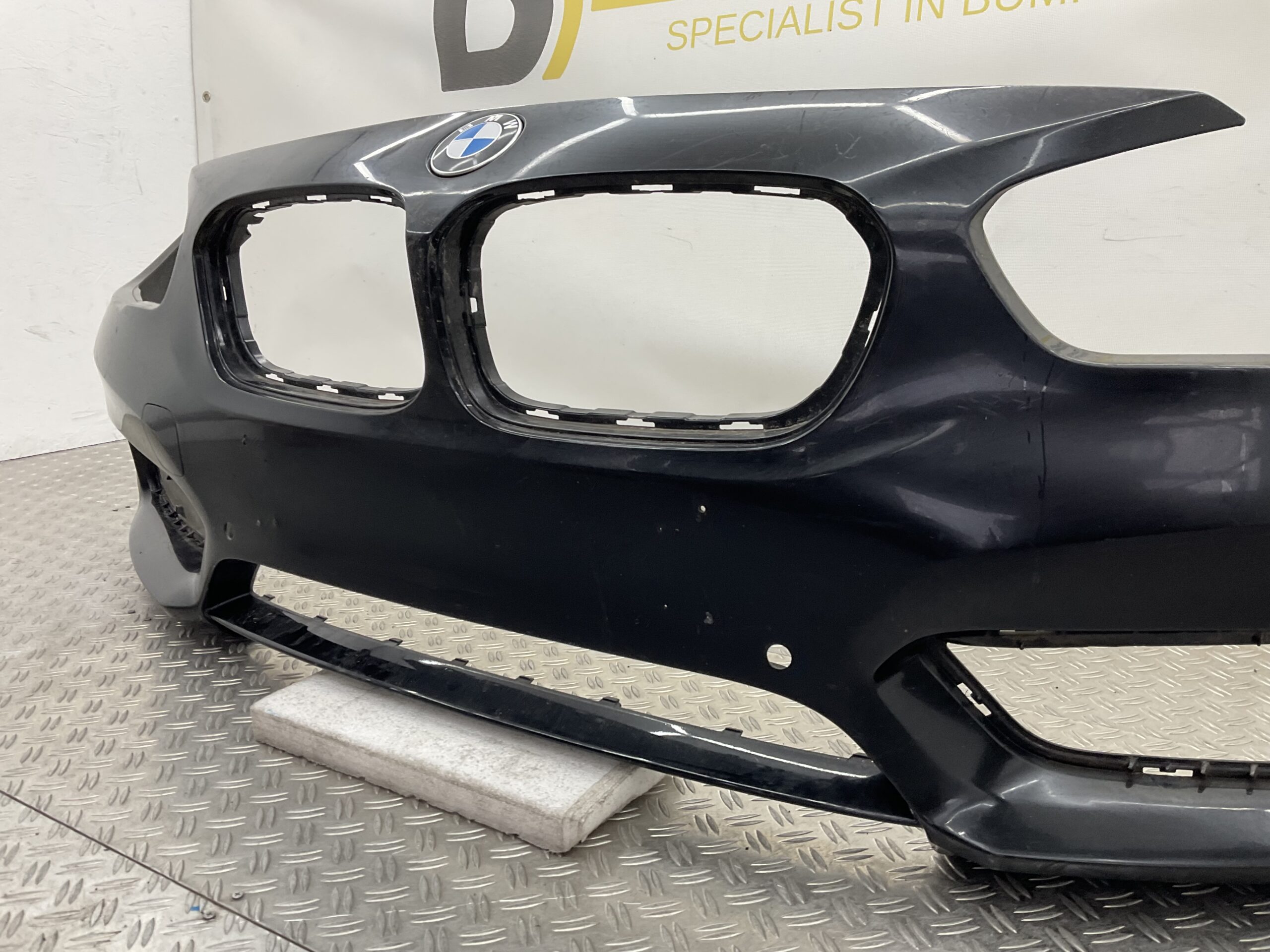 Bumper BMW 1 Serie F20 F21 LCI 15-19 pdc 51117371735 Voorbumper K7-17911z