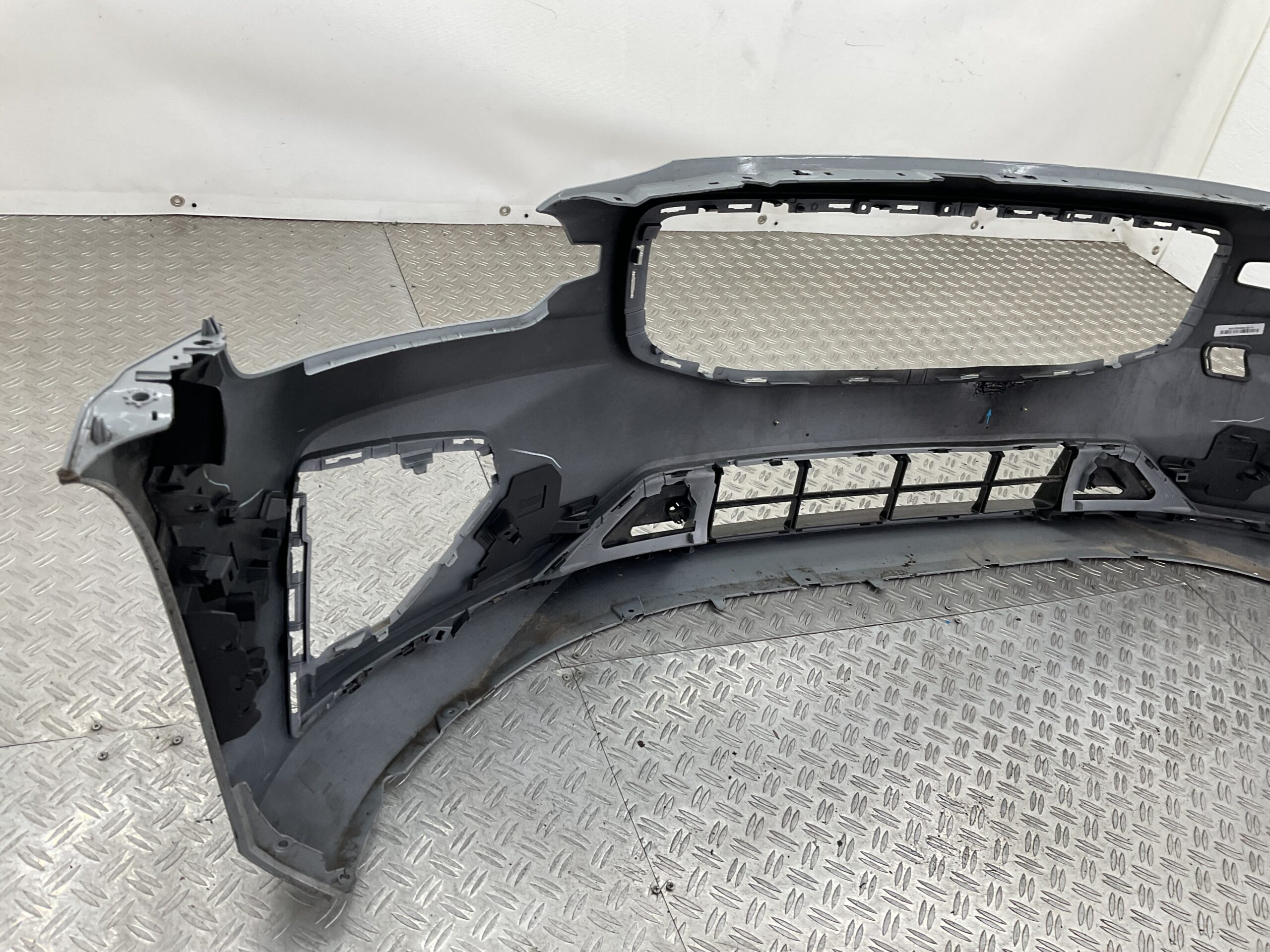 Bumper Volvo V60 S60 Rdesign R-Design 18- 31690530 Voorbumper E5-15913z