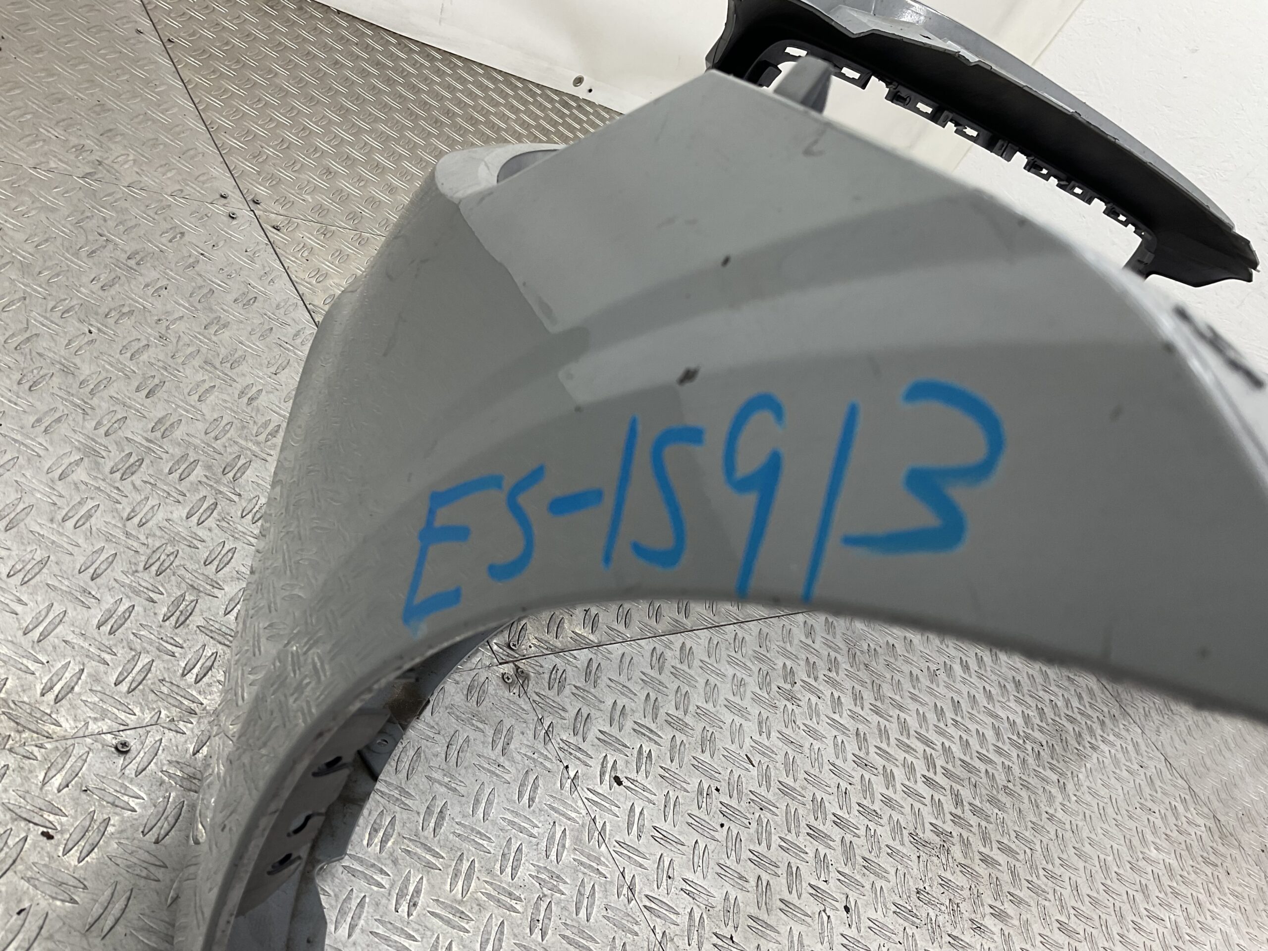 Bumper Volvo V60 S60 Rdesign R-Design 18- 31690530 Voorbumper E5-15913z