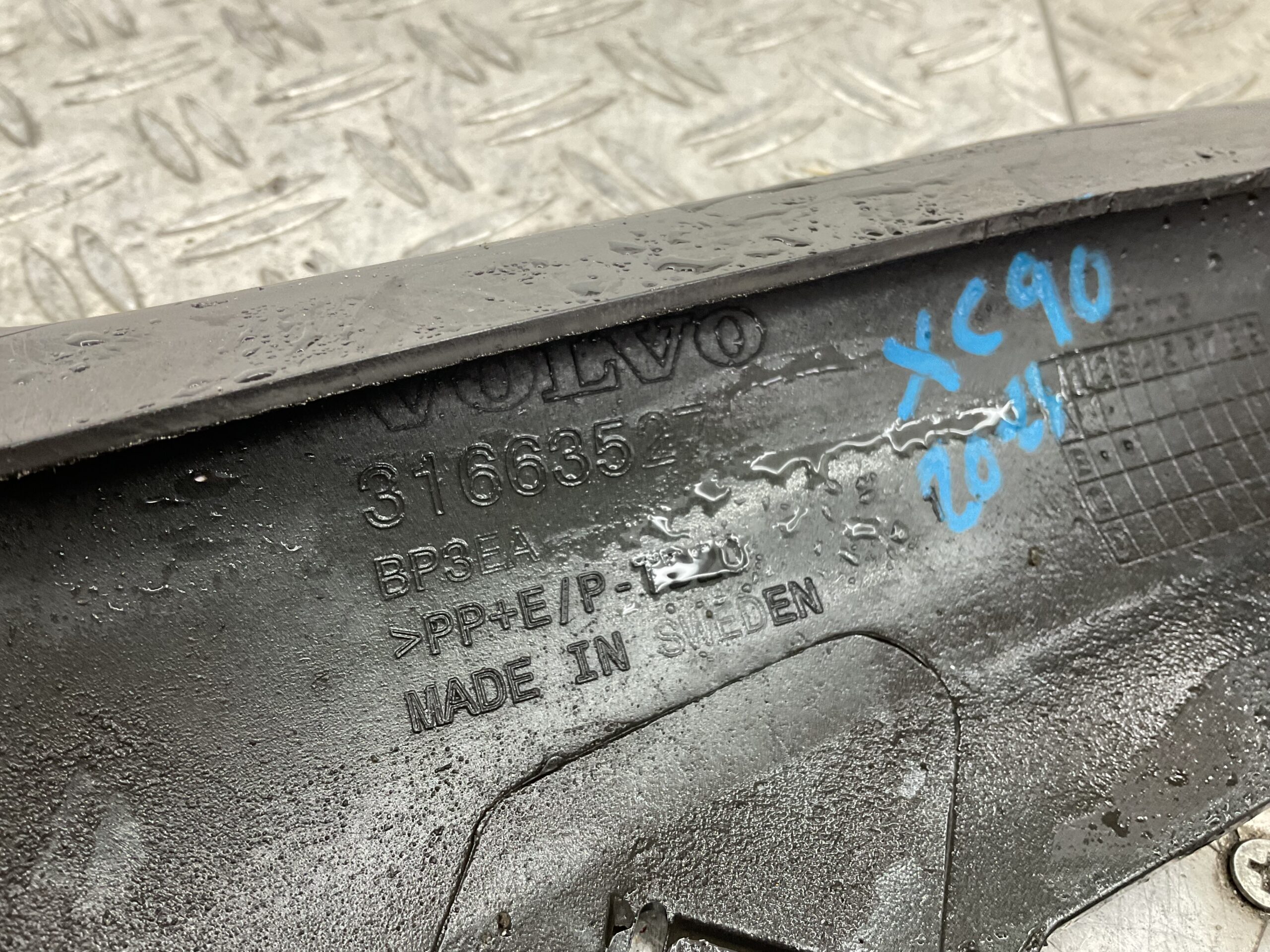 Bumper Volvo XC90 XC-90 Facelift Rdesign R-Design 14-18 31690641 Voorbumper E5-16257z