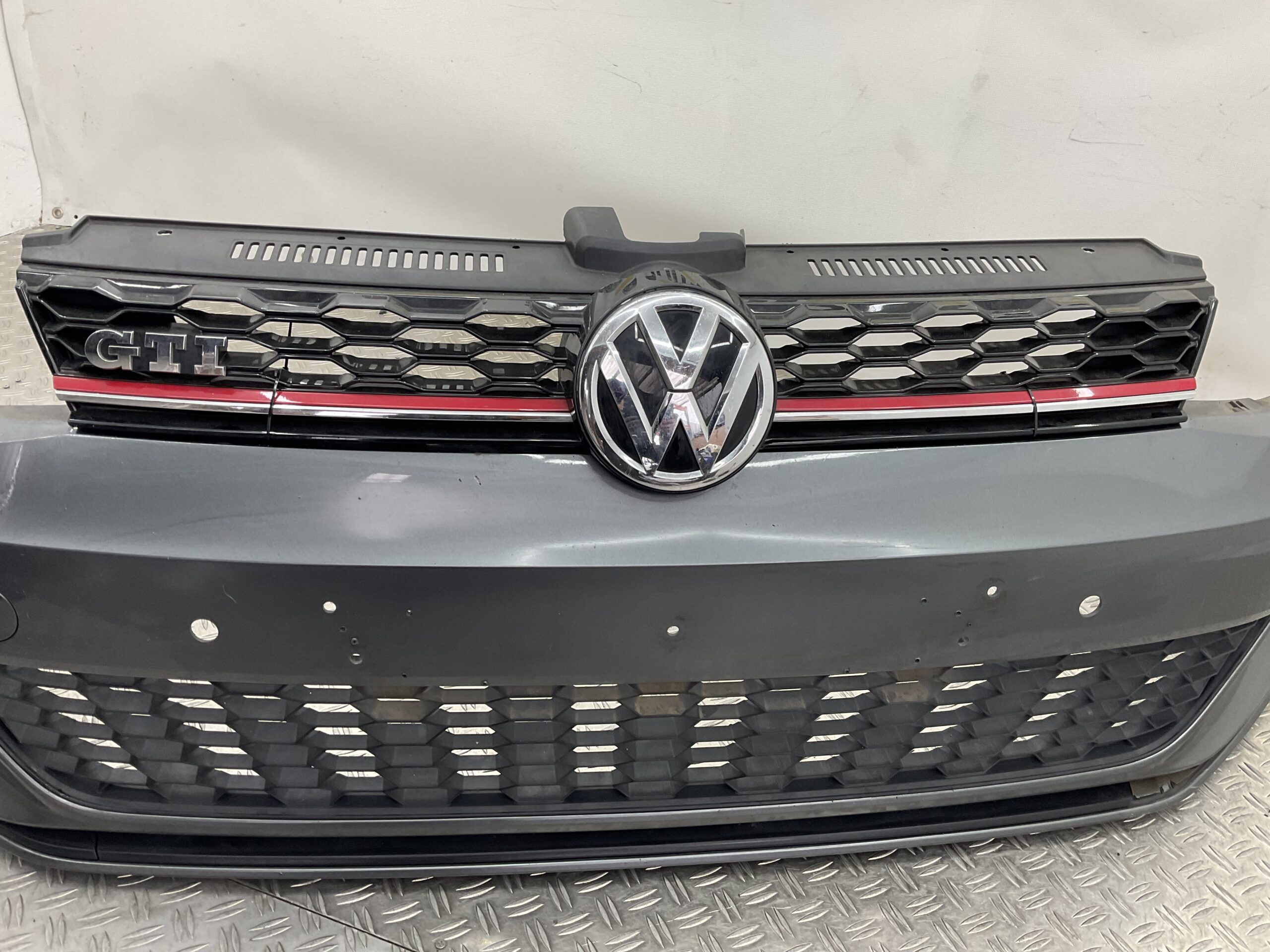 Bumper Volkswagen Golf VII 5G0 GTI 17-20 5g0807221ls Voorbumper C2-17940z
