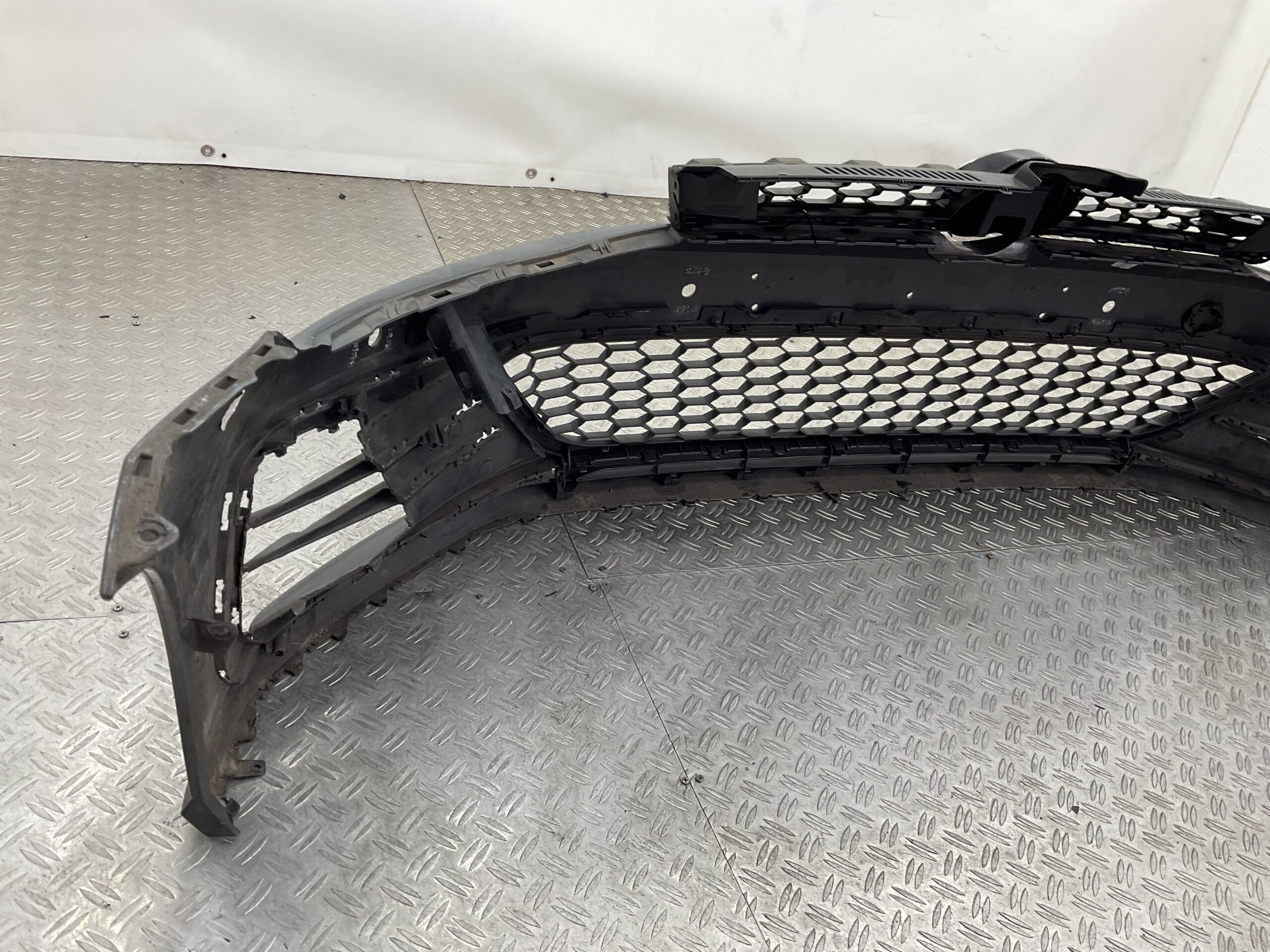 Bumper Volkswagen Golf VII 5G0 GTI 17-20 5g0807221ls Voorbumper C2-17940z