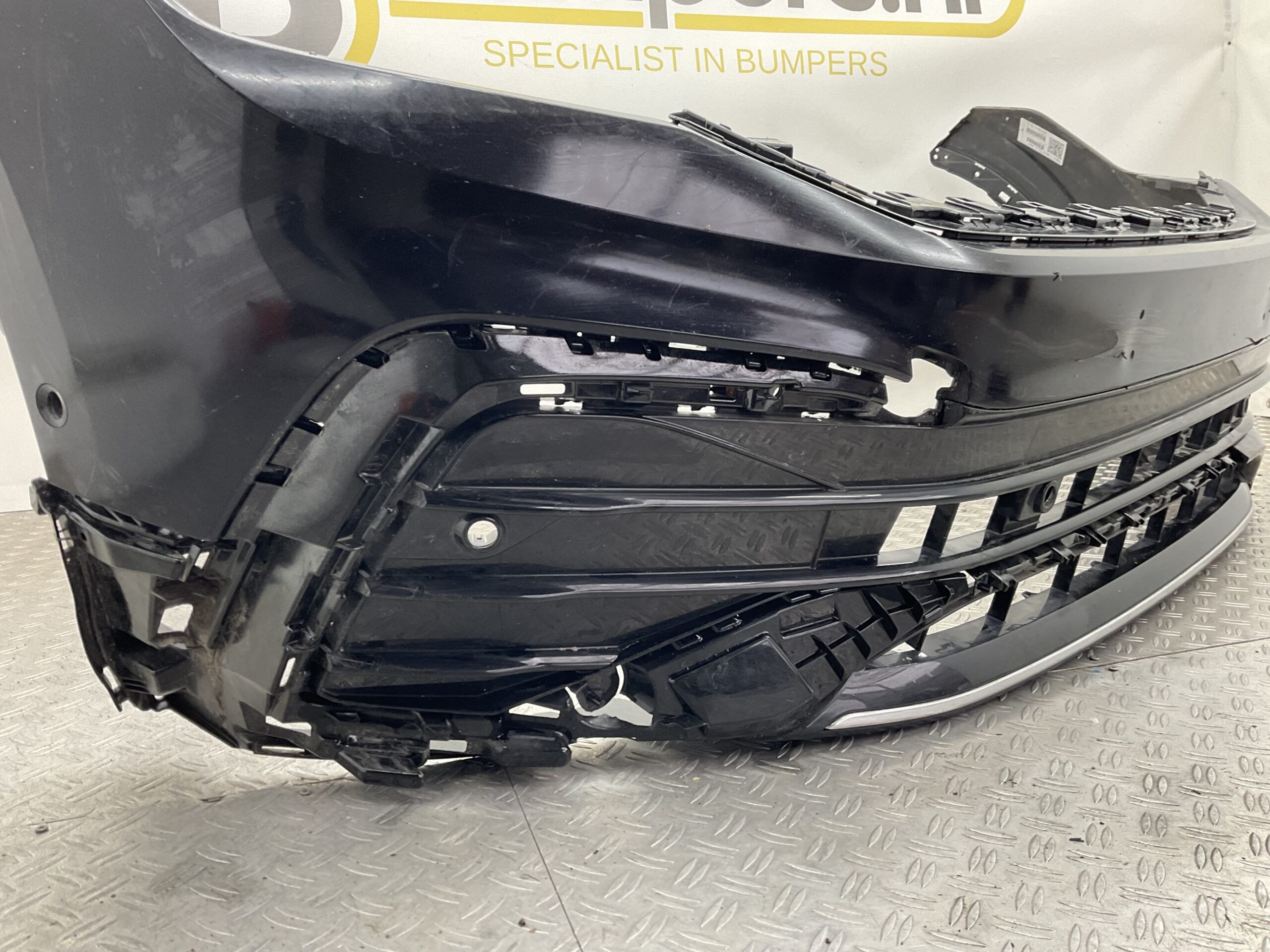 Bumper Volkswagen Tiguan 5NA Rline Facelift 21-24 5NA807221D Voorbumper B8-15873z