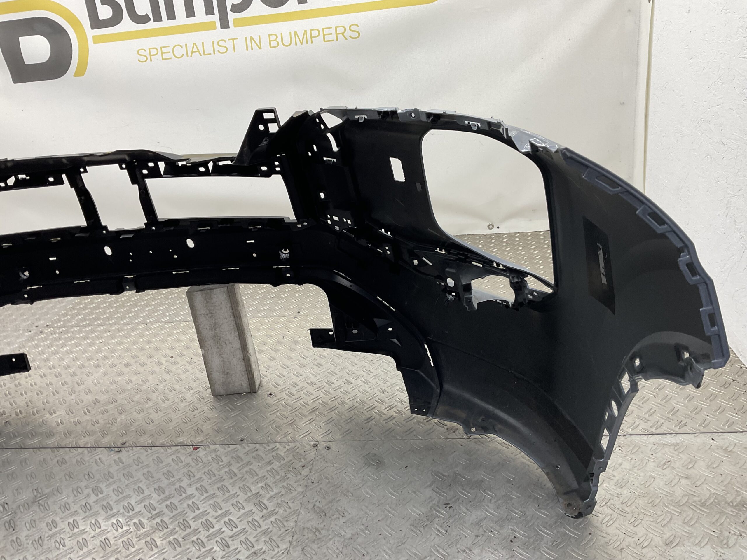 Bumper Mitsubishi Outlander 23- 620A9W08zp Voorbumper B9-17980z