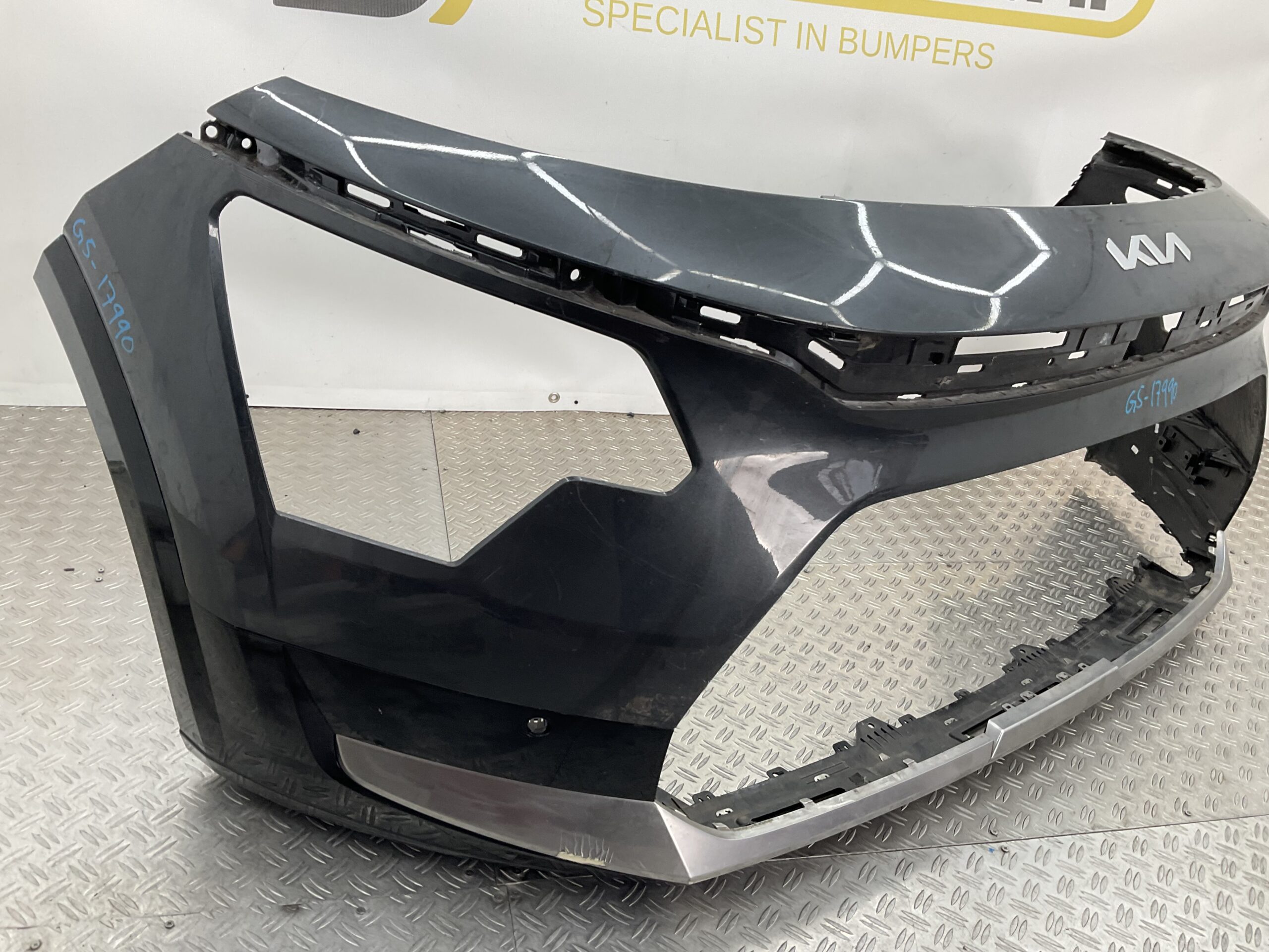 Bumper Kia Niro II 23-25 86511-AT000 Voorbumper G5-17990z