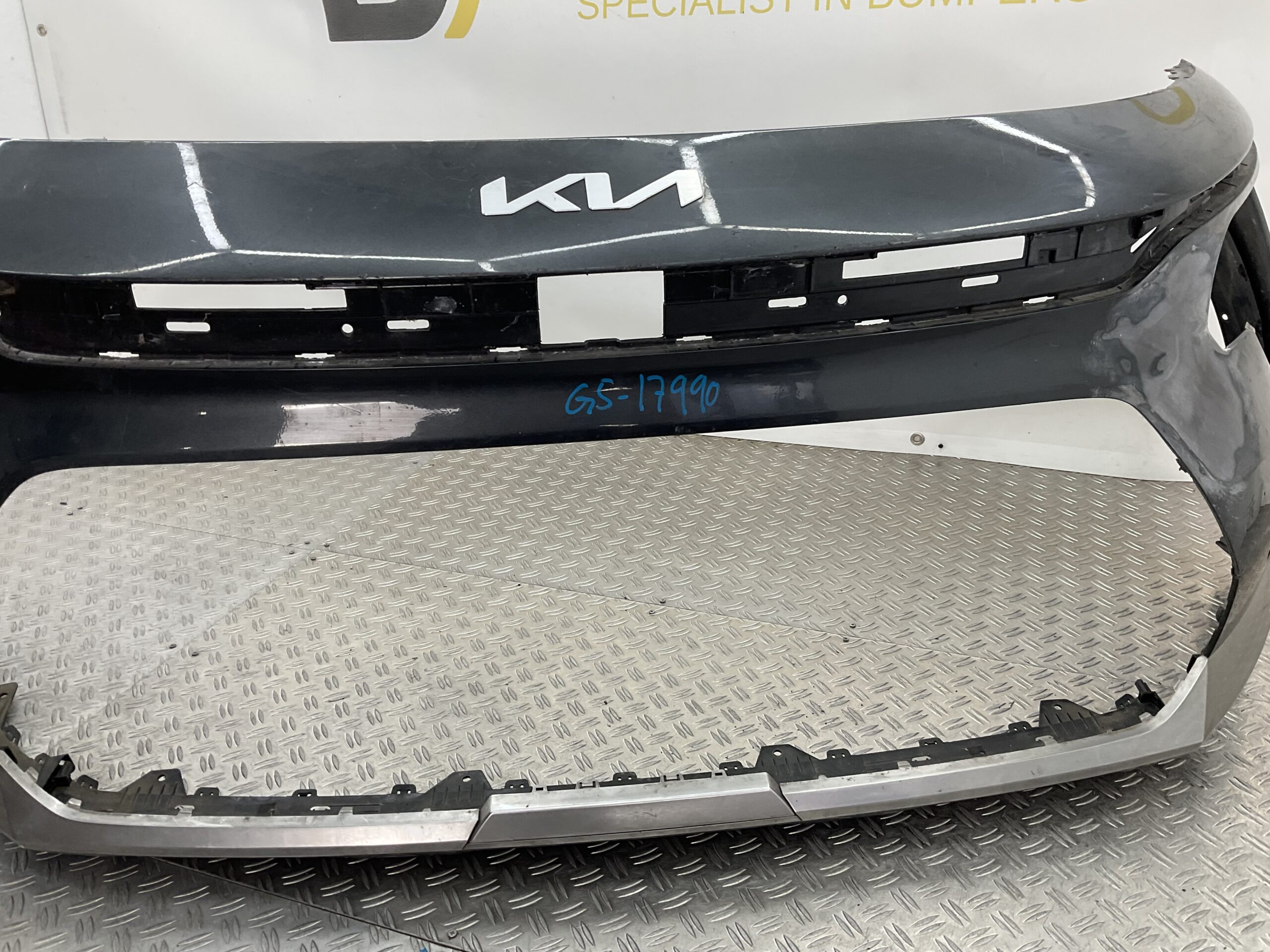 Bumper Kia Niro II 23-25 86511-AT000 Voorbumper G5-17990z