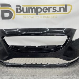 Bumper Volvo V40 Normaal geen pdc geen kls 31283732 Voorbumper E4-18041z