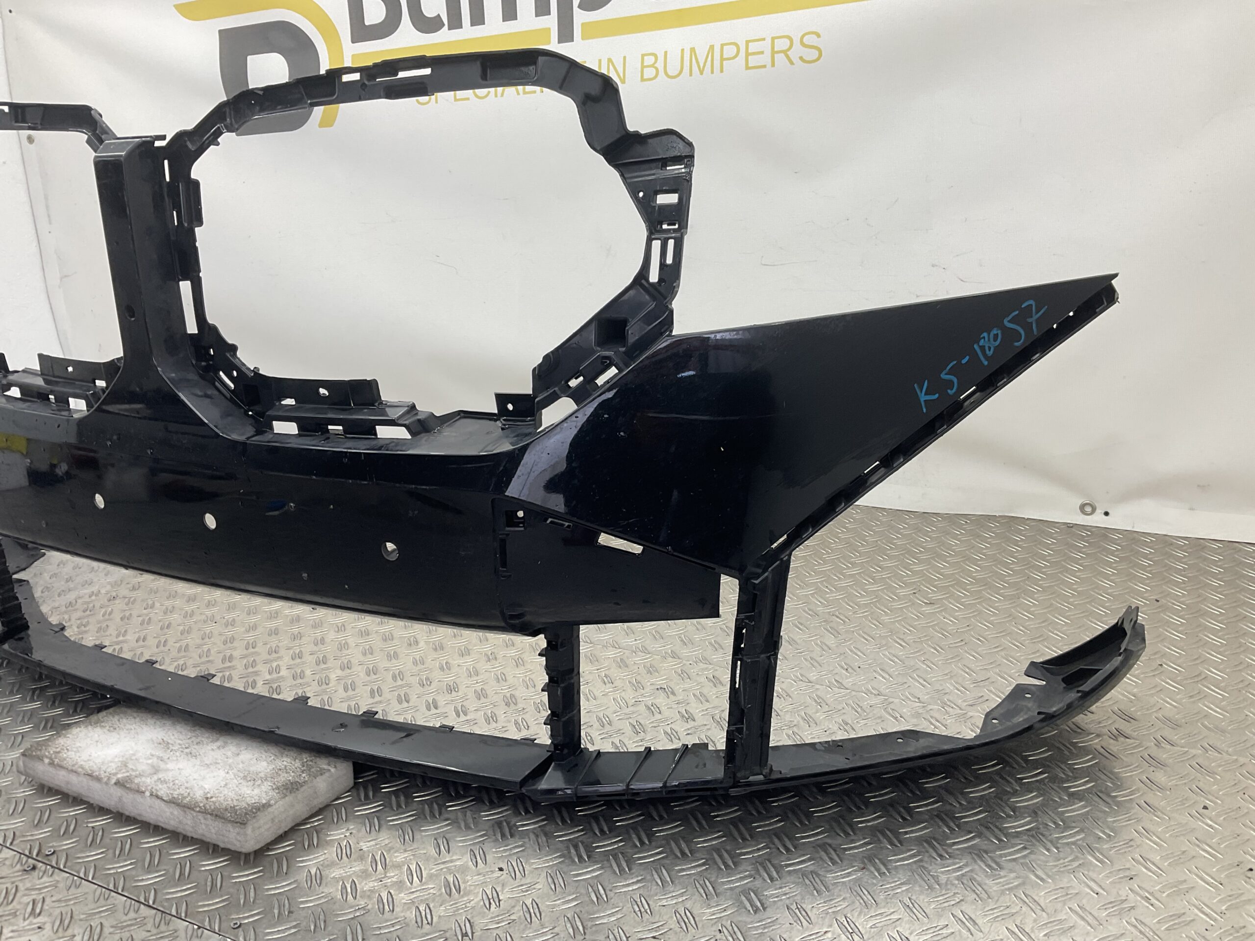 Bumper BMW XM G09 23-24 51119451675 Voorbumper K5-18057z