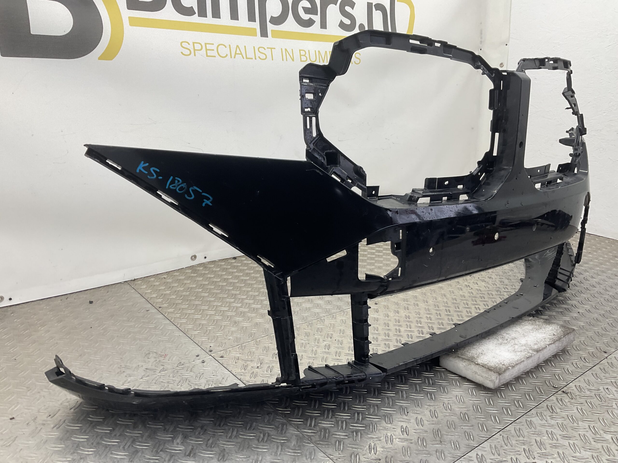 Bumper BMW XM G09 23-24 51119451675 Voorbumper K5-18057z