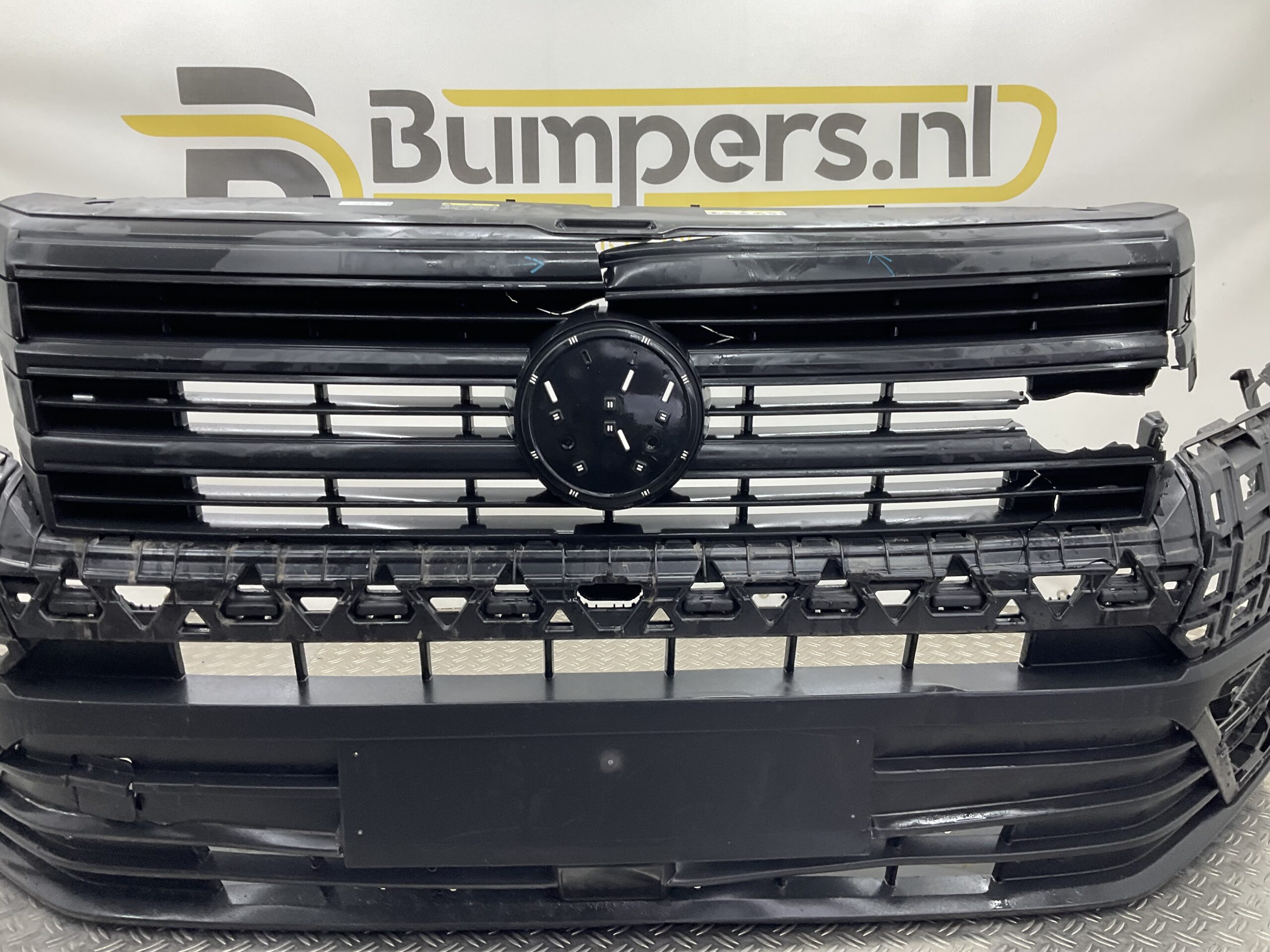 Bumper Volkswagen Crafter II C7 Man 7C807819A Voorbumper C5-18059z