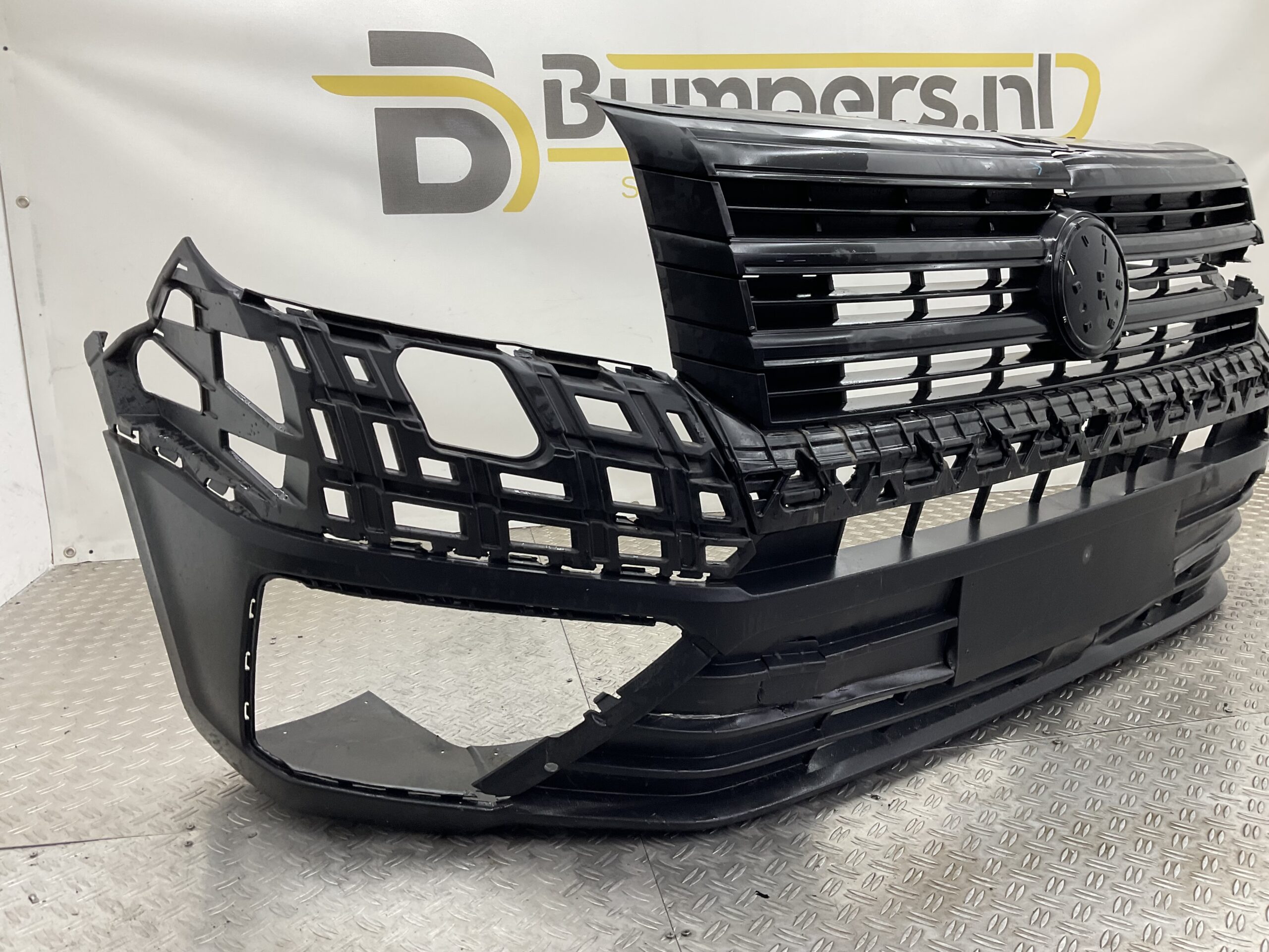 Bumper Volkswagen Crafter II C7 Man 7C807819A Voorbumper C5-18059z