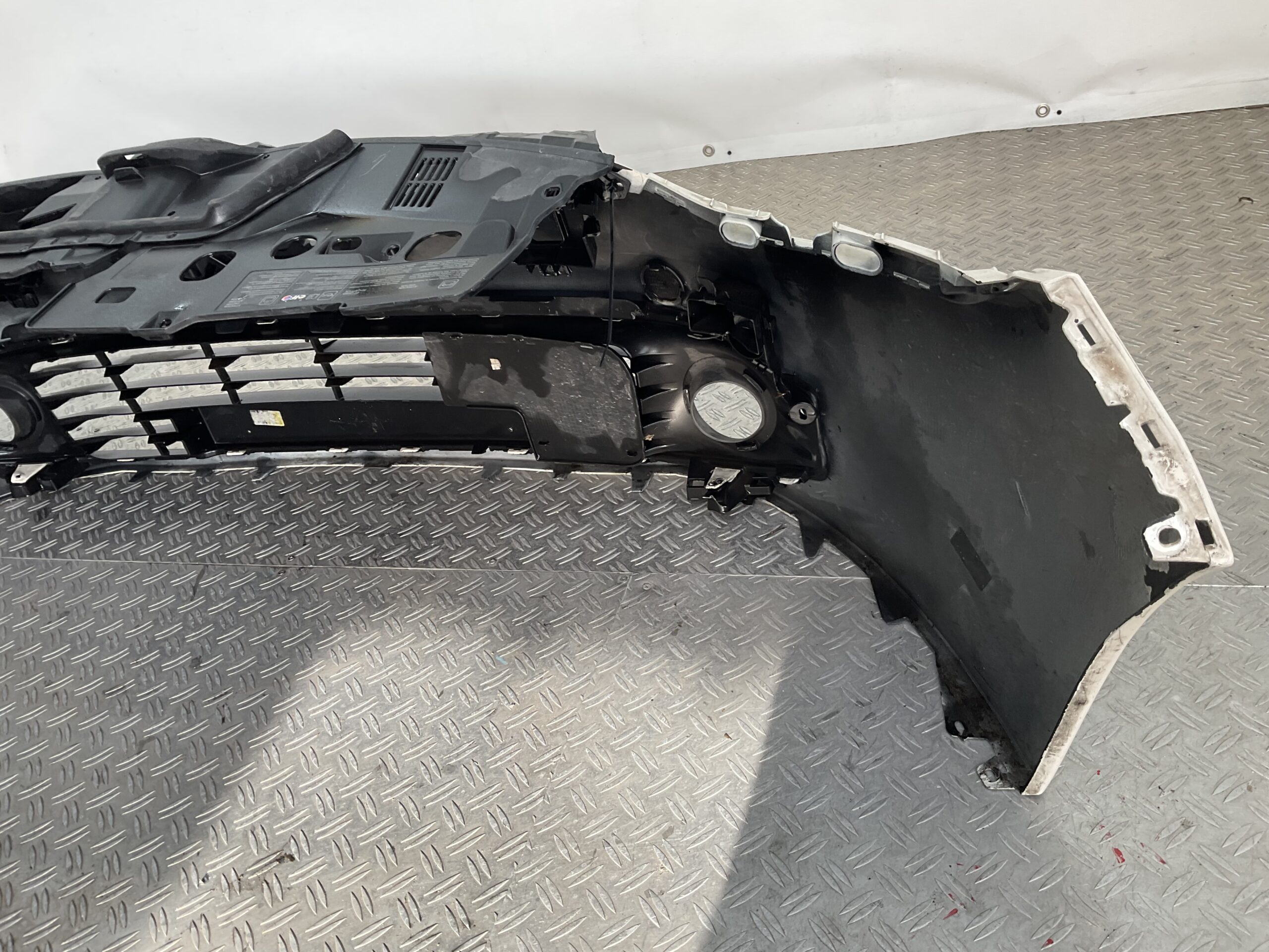 Bumper Renault Clio 4 2012-2015 620221112R Voorbumper F3-18062z