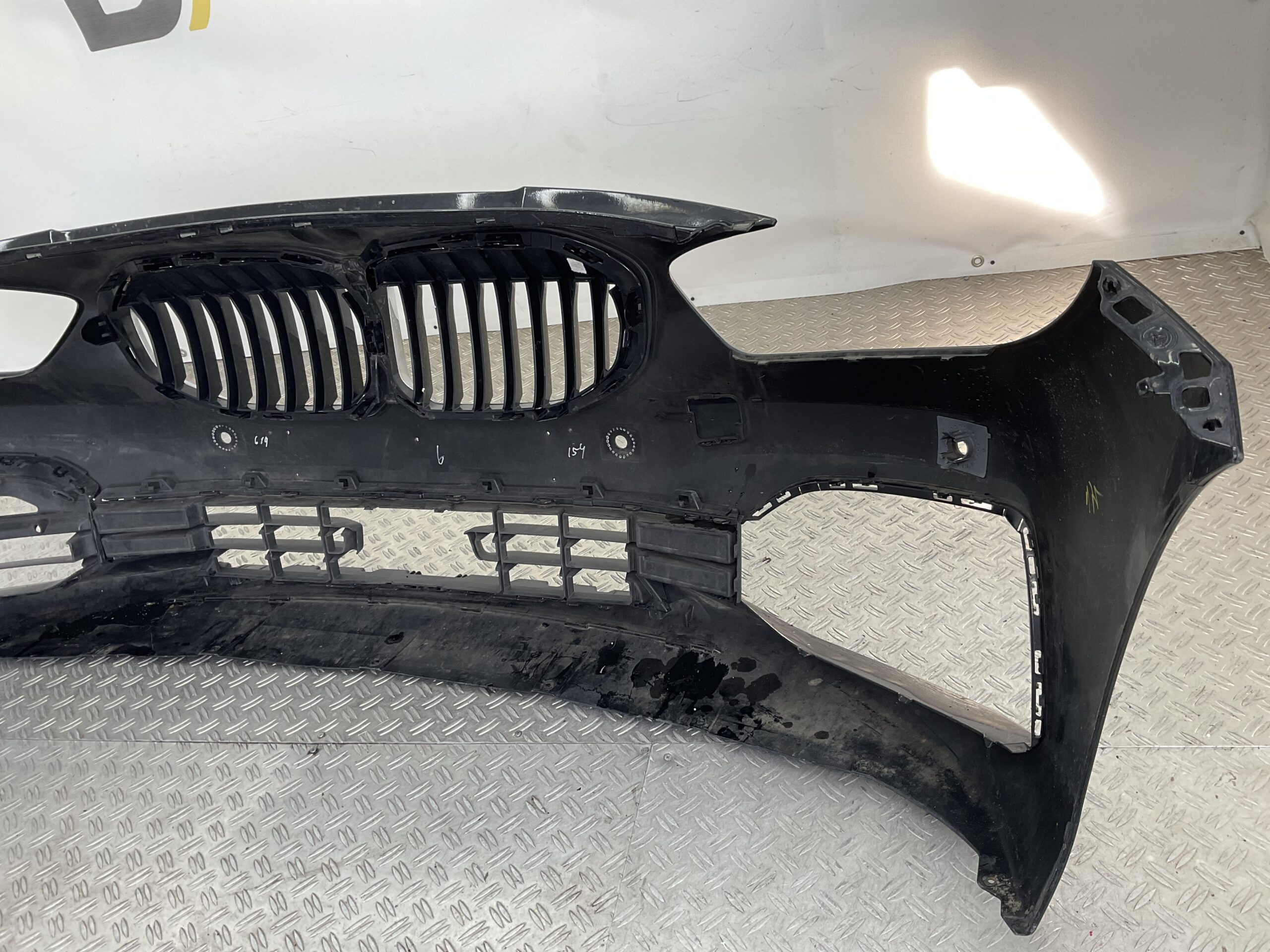 Bumper BMW 1 Serie F40 Sportline 19- 51117459708 Voorbumper K10-18090z