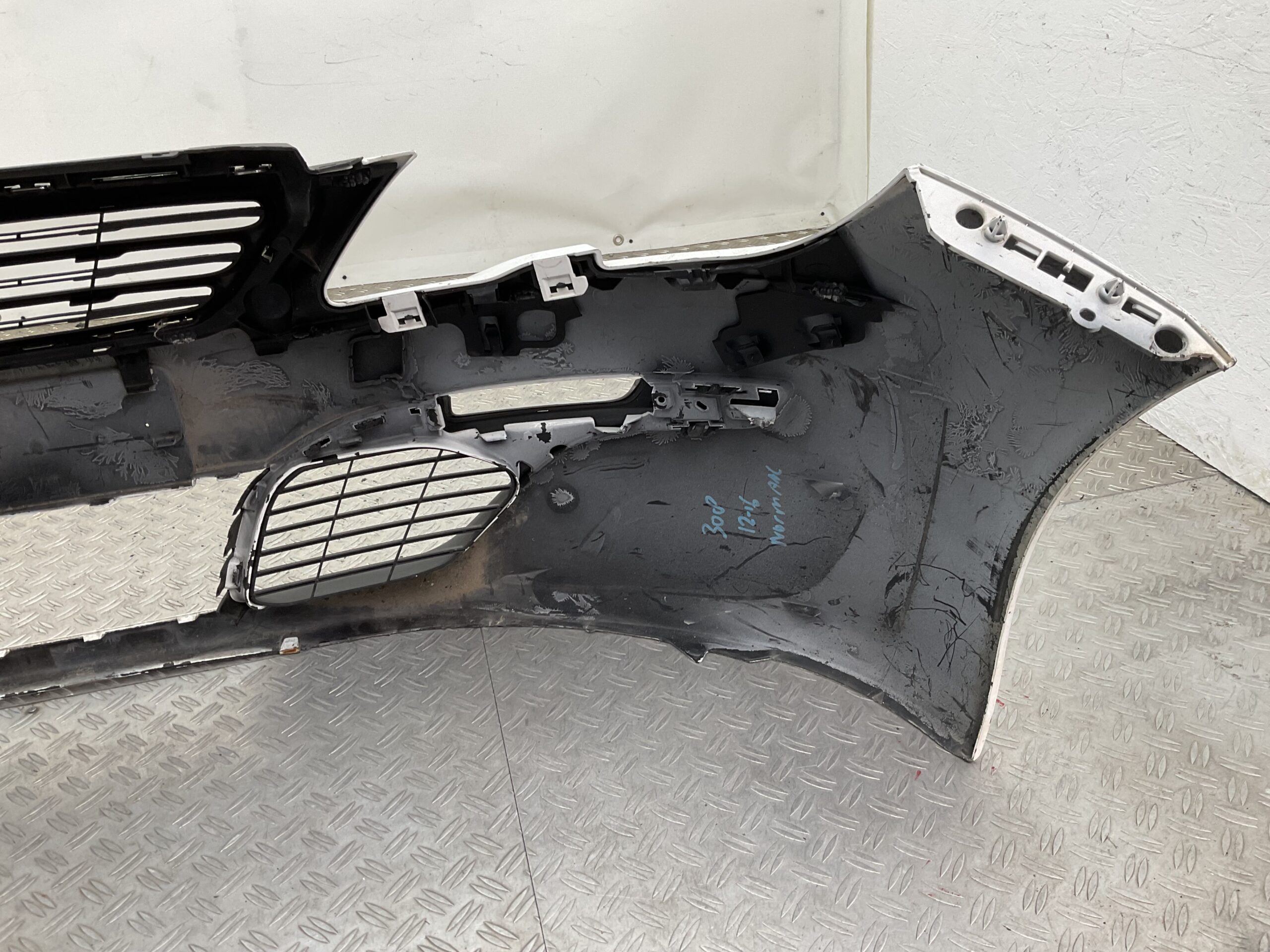 Bumper Peugeot 308 Normaal 2012-2016 Voorbumper J2-7403z