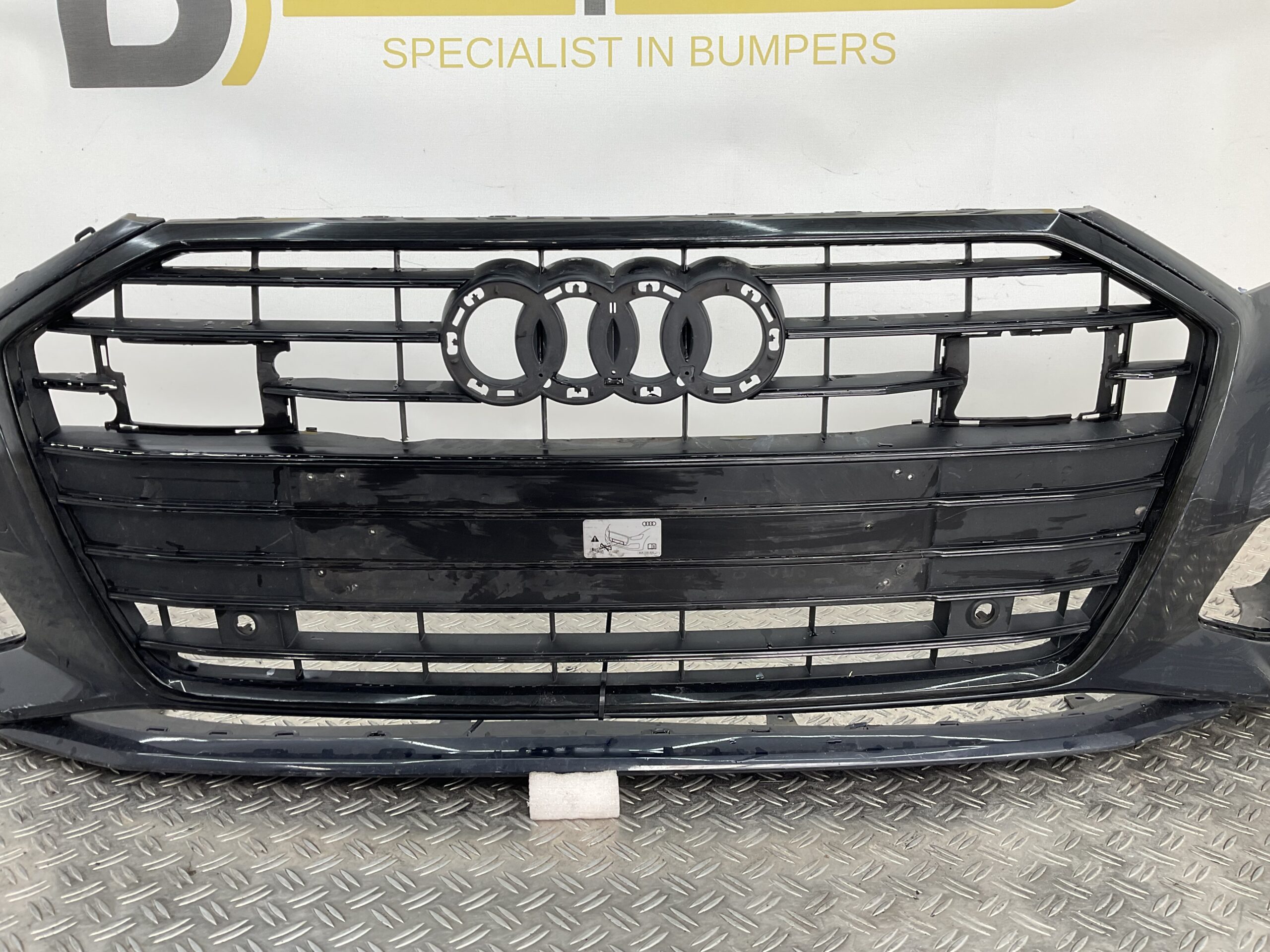 Bumper Audi A6 4K C8 kls 19-21 4K0807437A Voorbumper H3-15010z