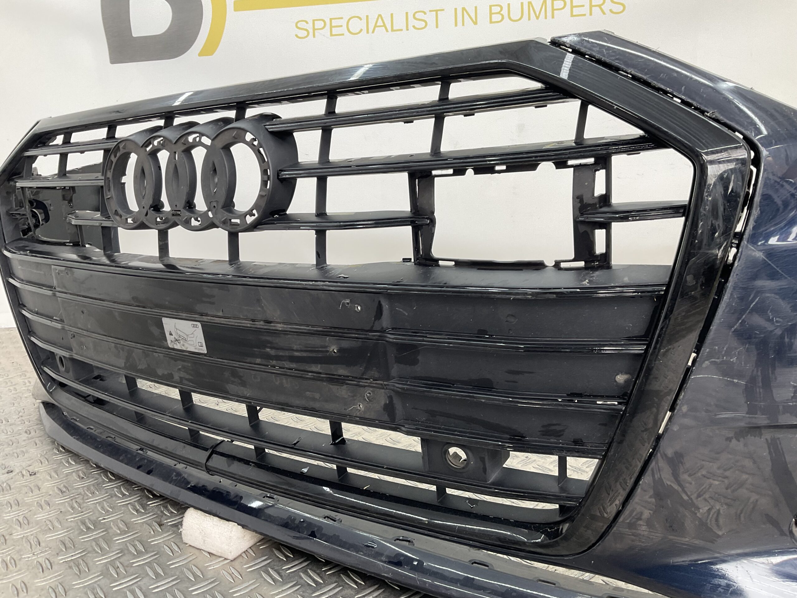 Bumper Audi A6 4K C8 kls 19-21 4K0807437A Voorbumper H3-15010z