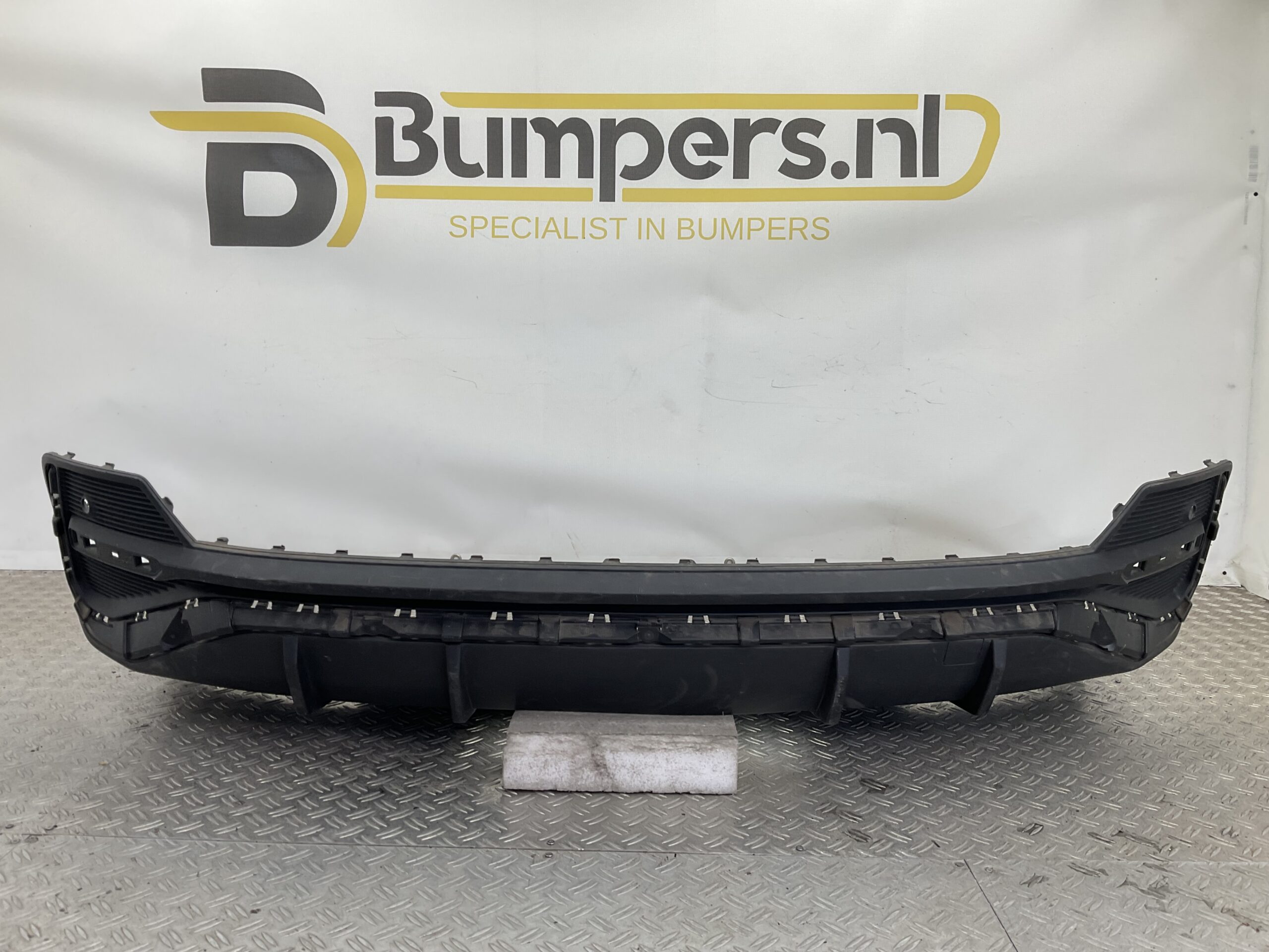 Bumper Audi Q3 F3 18- 83F807521B Achterbumper lip F3-18469