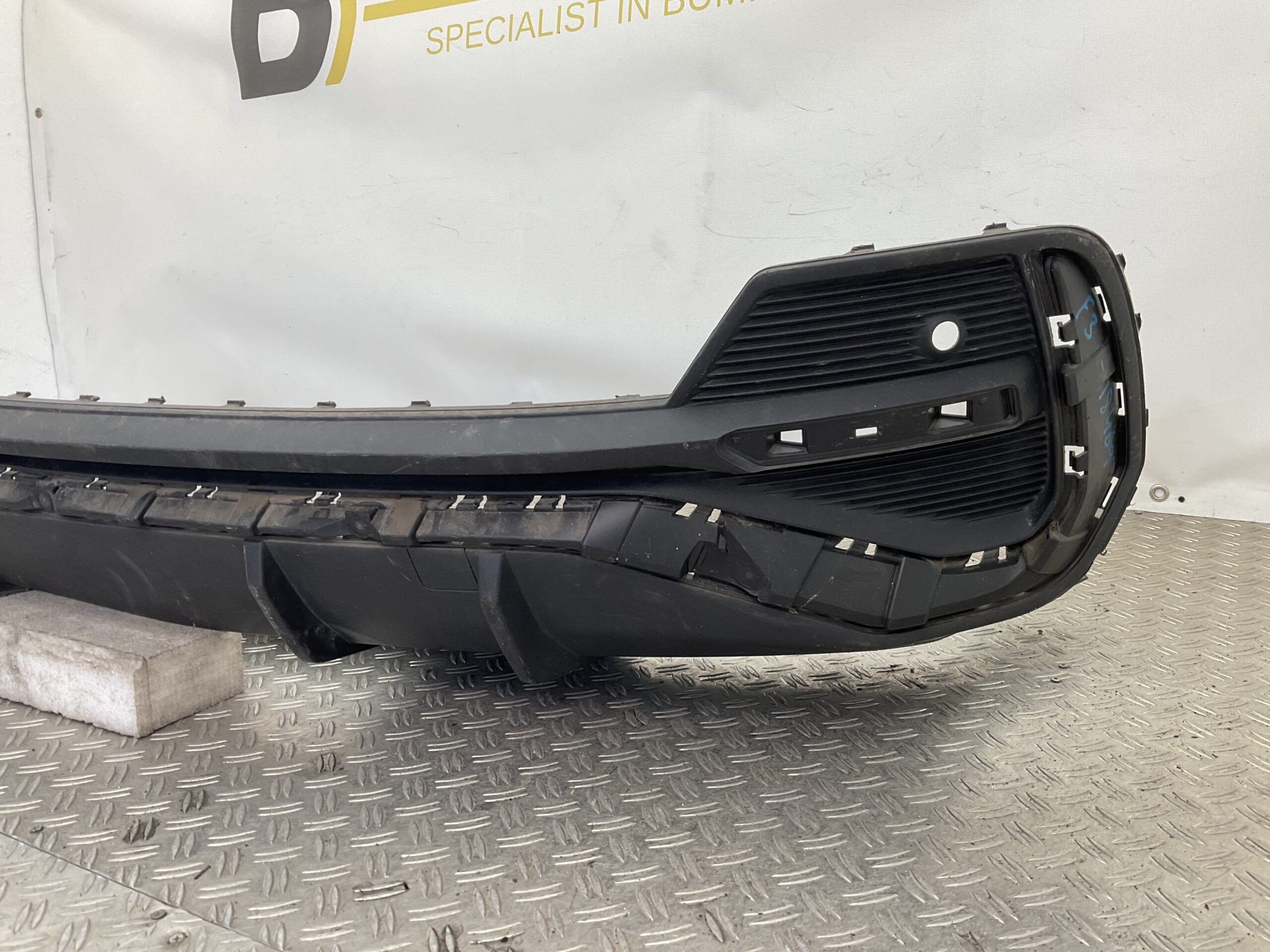 Bumper Audi Q3 F3 18- 83F807521B Achterbumper lip F3-18469