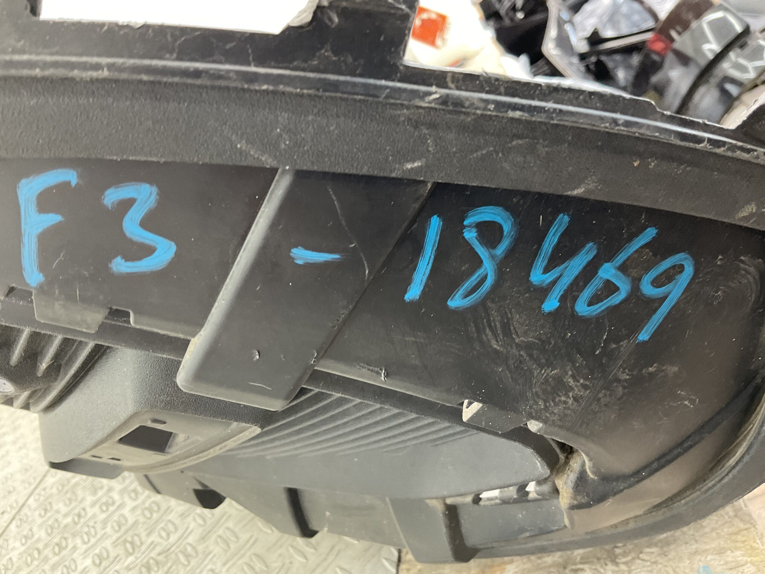 Bumper Audi Q3 F3 18- 83F807521B Achterbumper lip F3-18469