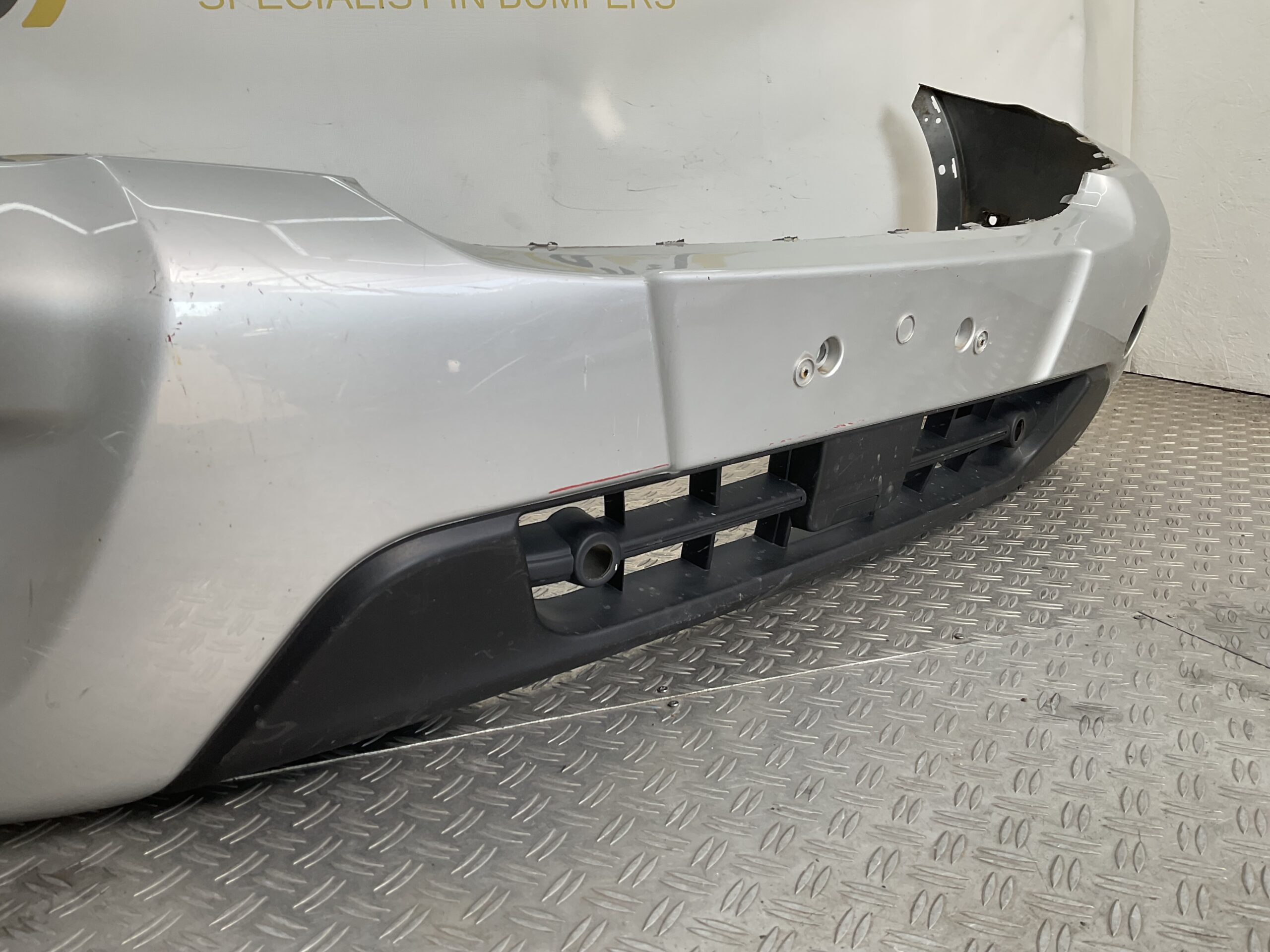 Bumper Ford Transit KK31-R17757-D/E/F Voorbumper D1-18509