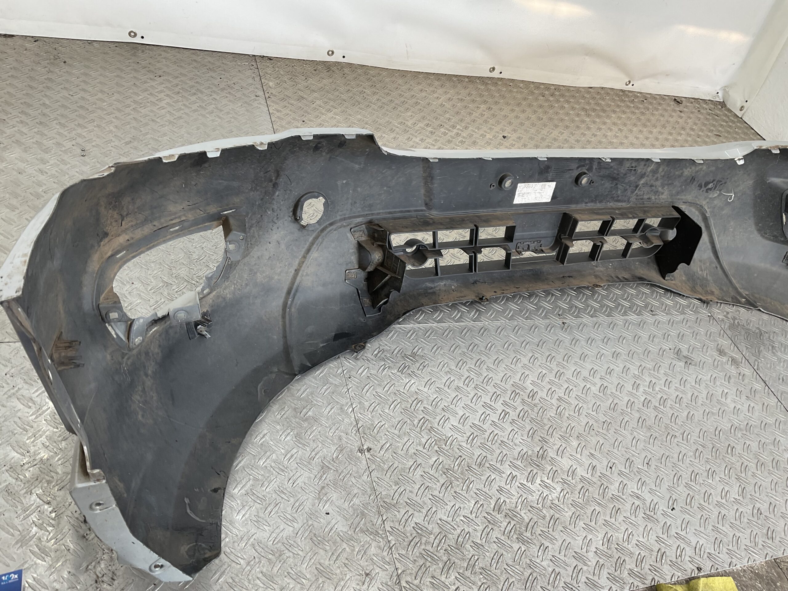 Bumper Ford Transit KK31-R17757-D/E/F Voorbumper D1-18509