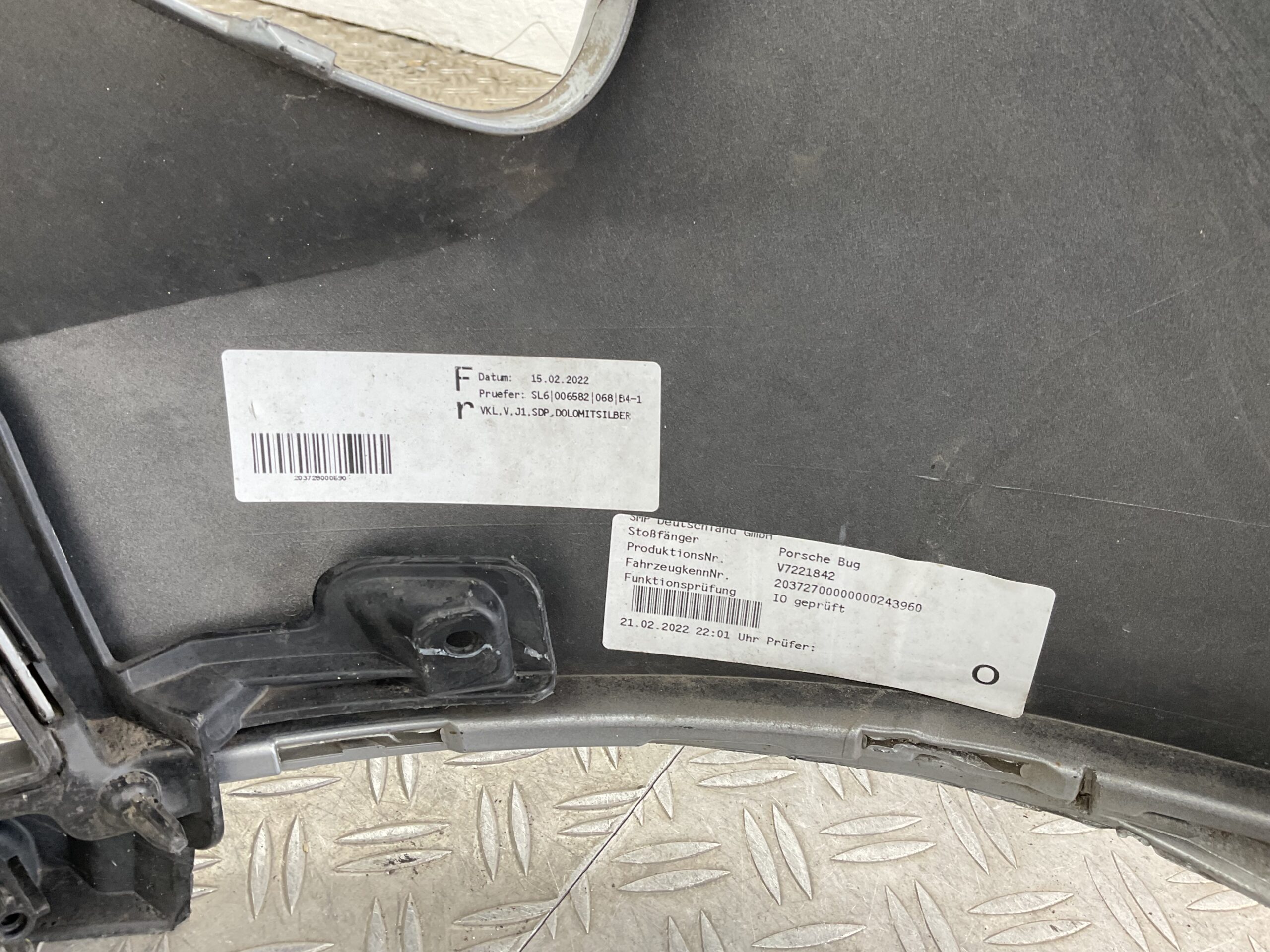 Bumper Porsche Taycan 9J1807683 Voorbumper MI16985