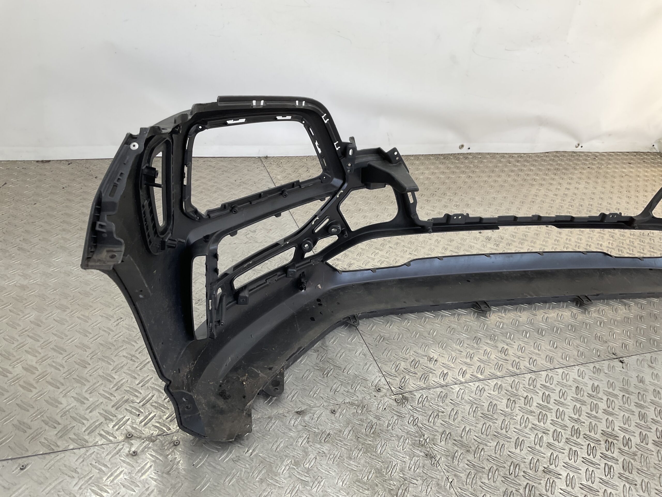 Bumper Hyundai Kona 17-20 86512-J9010 Voorbumper E5-18582