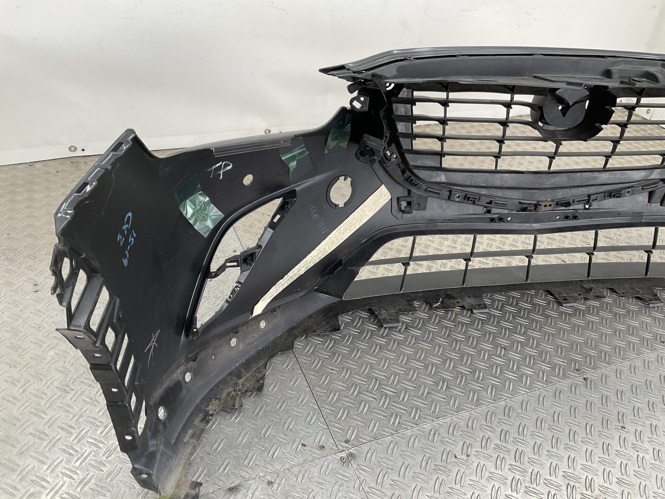 Bumper Mazda CX3 2015-2019 DF8G-50031 Voorbumper B9-18611