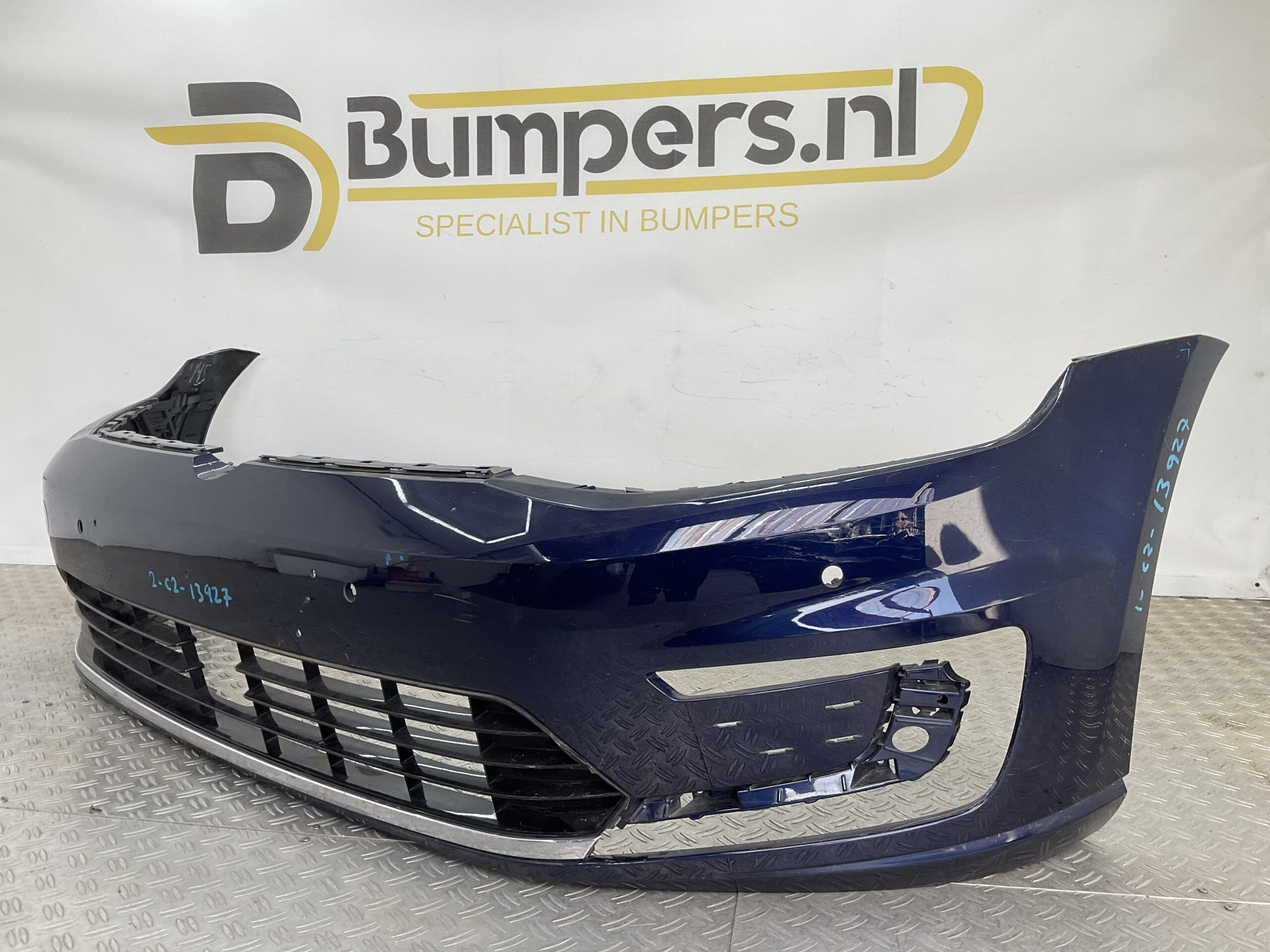 Bumper Volkswagen Golf 7 E-Golf EGolf GTE Facelift 5GE807221C 16-19 Voorbumper 2-C2-13927