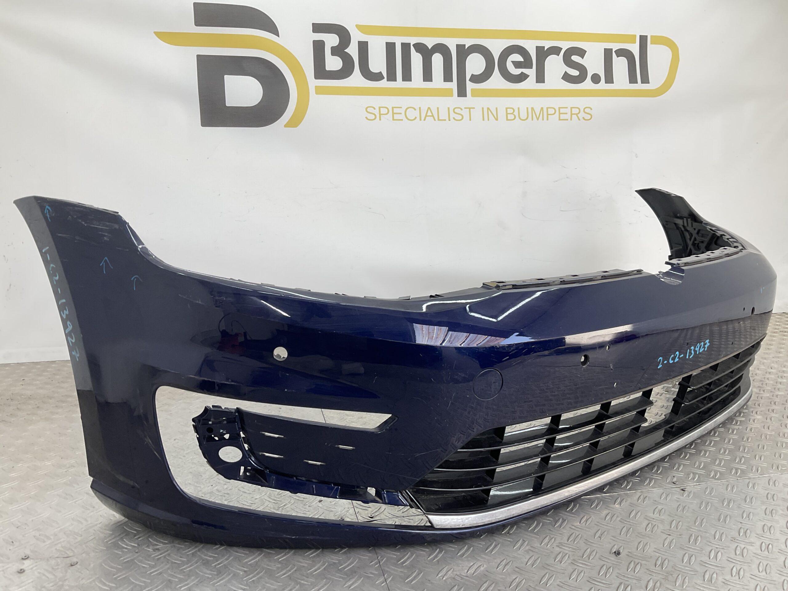 Bumper Volkswagen Golf 7 E-Golf EGolf GTE Facelift 5GE807221C 16-19 Voorbumper 2-C2-13927