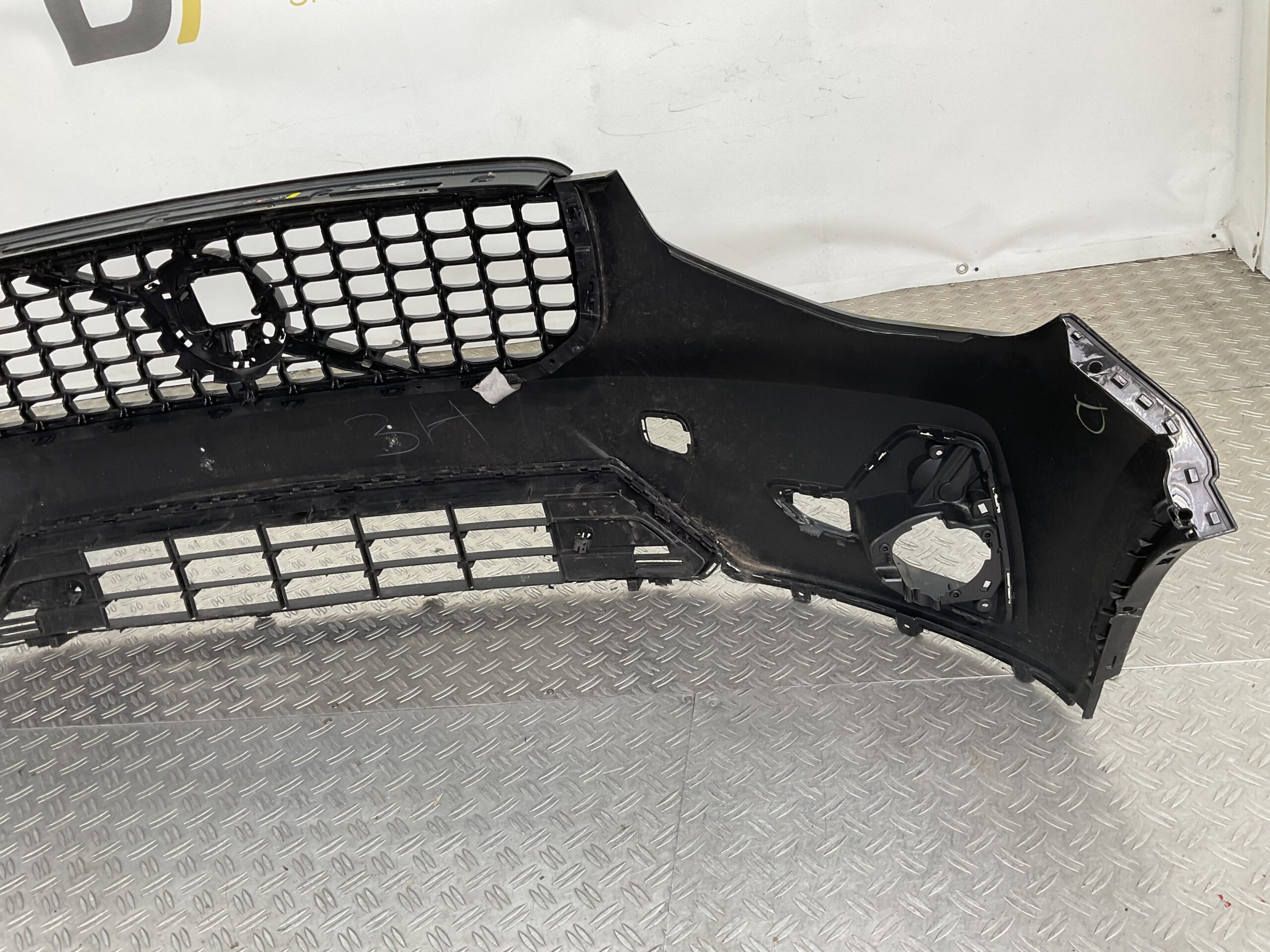 Bumper Volvo XC40 XC-40 Facelift 31690933 Voorbumper E5-15074