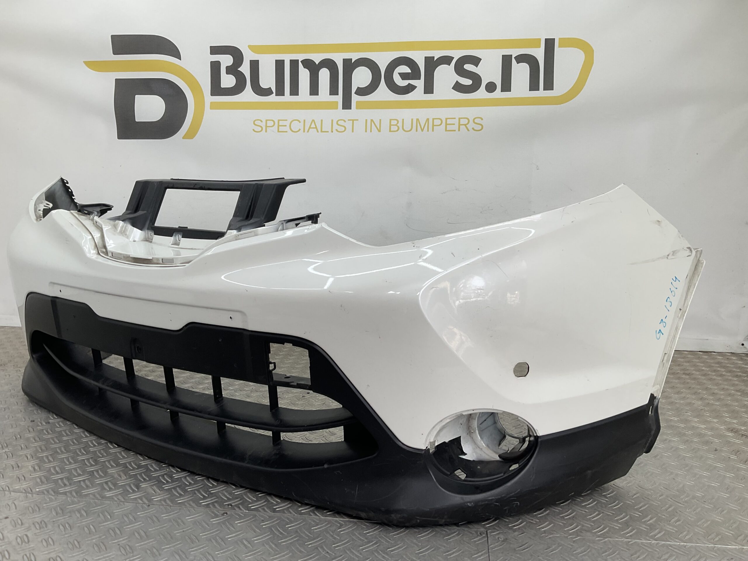 Bumper Nissan Qashqai 12-17 620224ea0h Voorbumper G8-18614