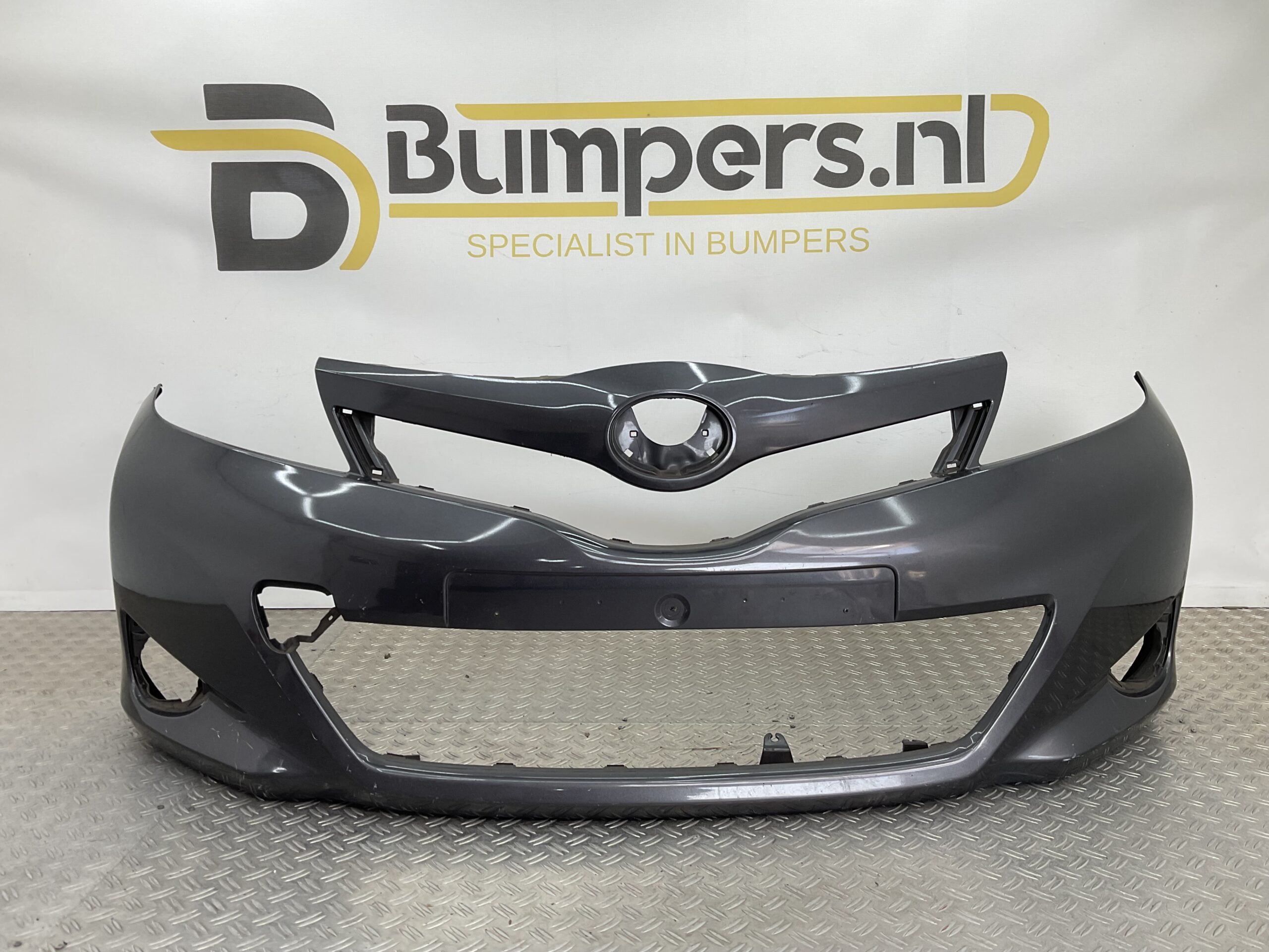 Bumper Toyota Yaris 3 III 11-14 52119-0D410 Voorbumper D7-18615