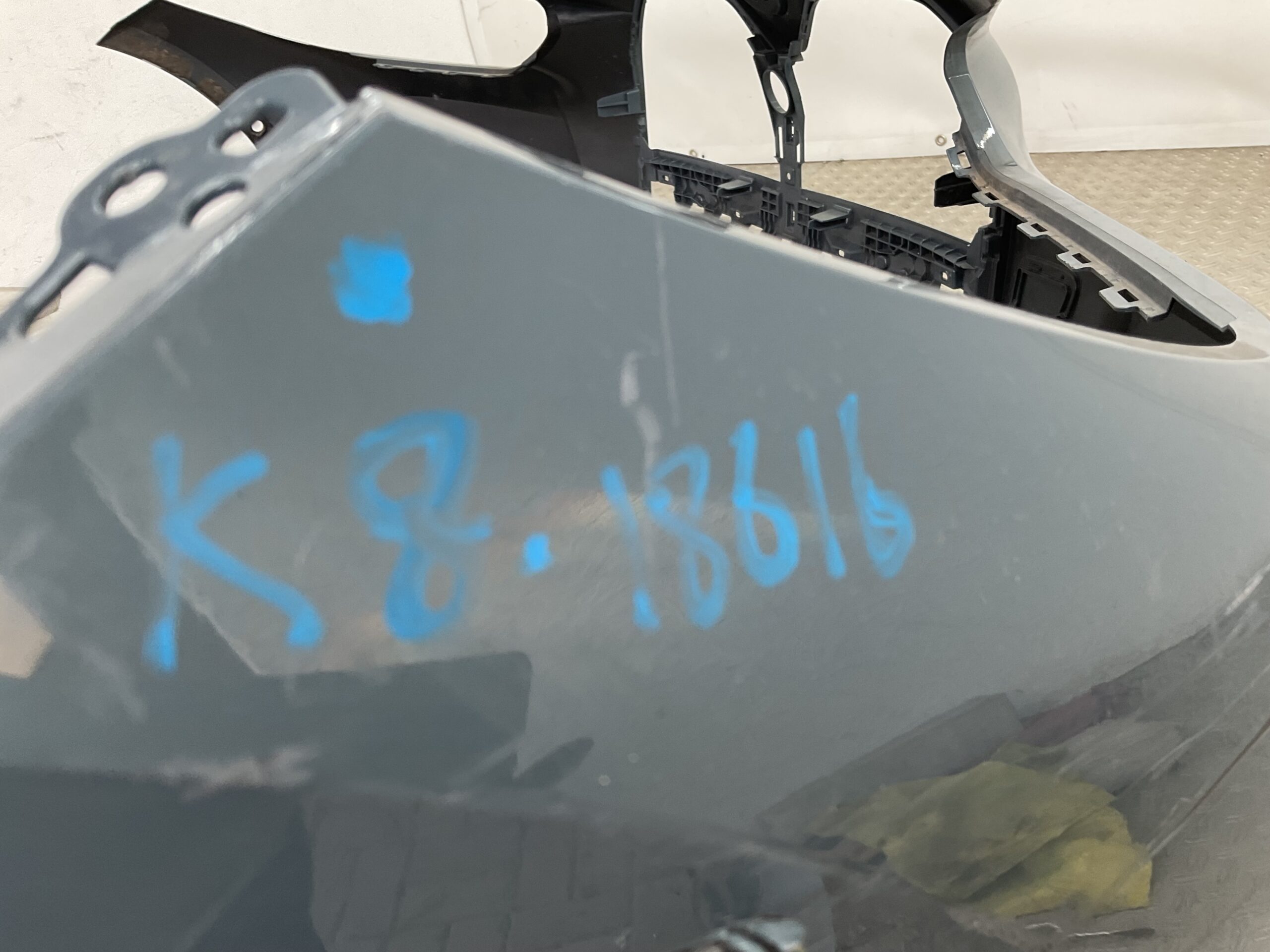 Bumper BMW 4 Serie G26 MPakket M-Sport Coupe 51119881896 Voorbumper K8-18616